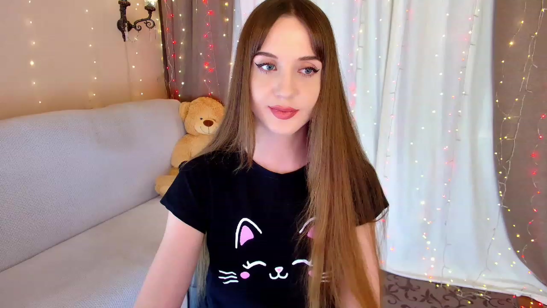 Gallery image thumbnail from Innocent_Soul's myfreecams stream on, 03/04/2023, 19:43 image 2 of 20