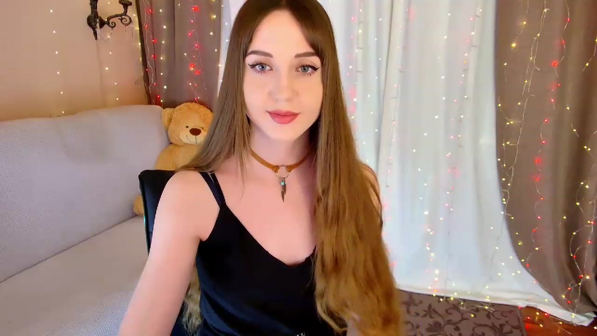 Gallery image thumbnail from Innocent_Soul's myfreecams stream on, 03/07/2023, 15:55 image 4 of 20