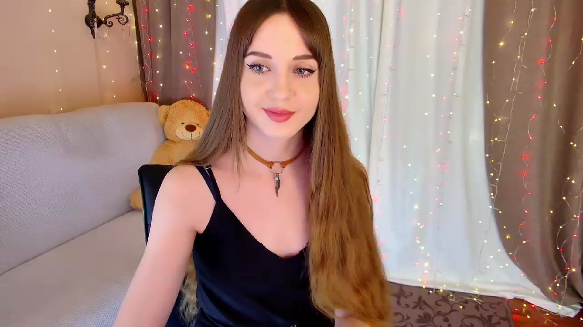 Gallery image thumbnail from Innocent_Soul's myfreecams stream on, 03/07/2023, 15:55 image 3 of 20
