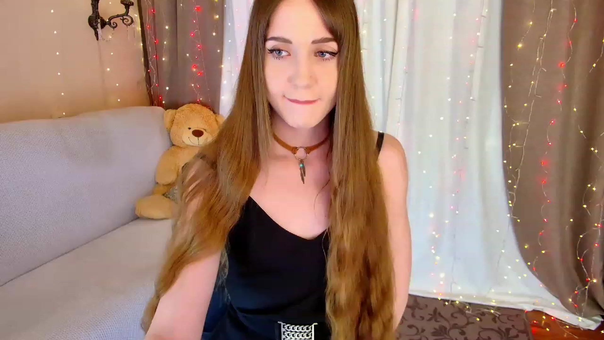 Gallery image thumbnail from Innocent_Soul's myfreecams stream on, 03/07/2023, 15:55 image 11 of 20
