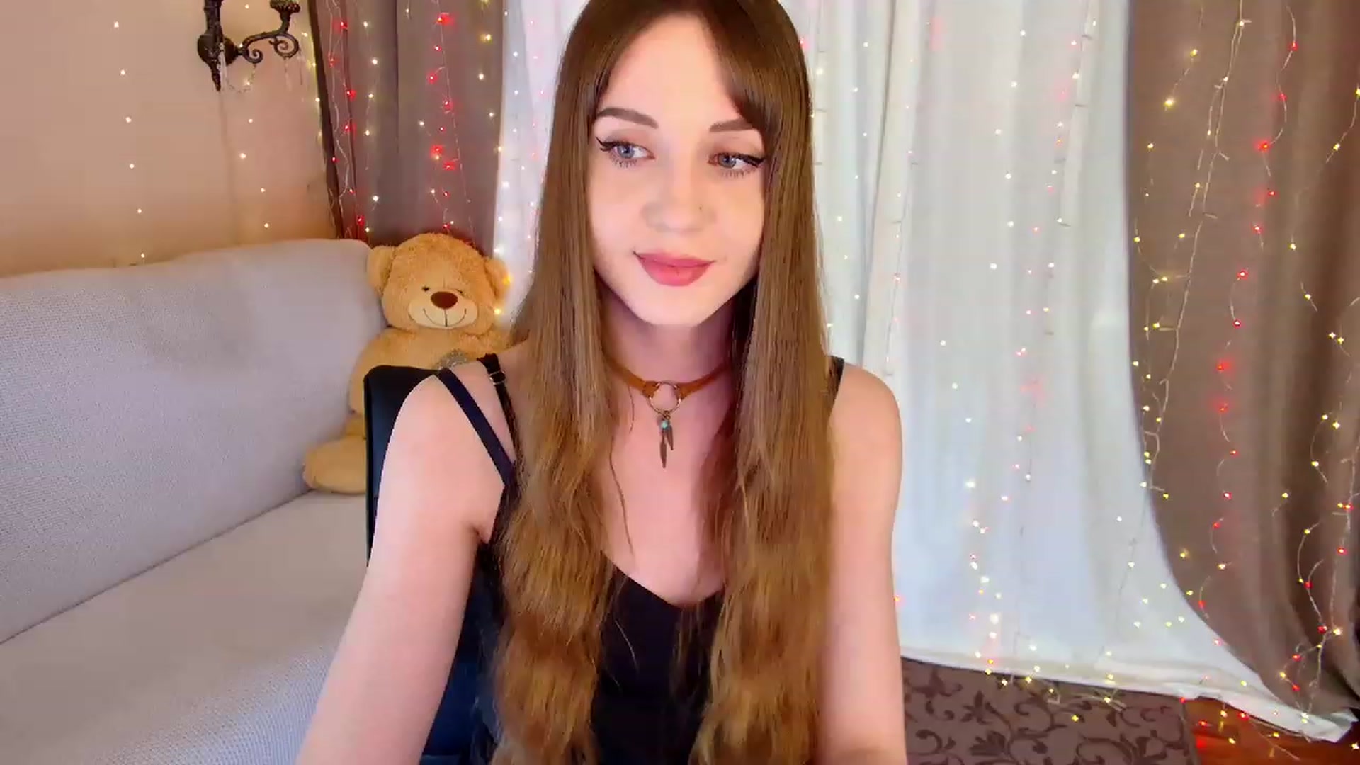 Gallery image thumbnail from Innocent_Soul's myfreecams stream on, 03/07/2023, 15:55 image 18 of 20