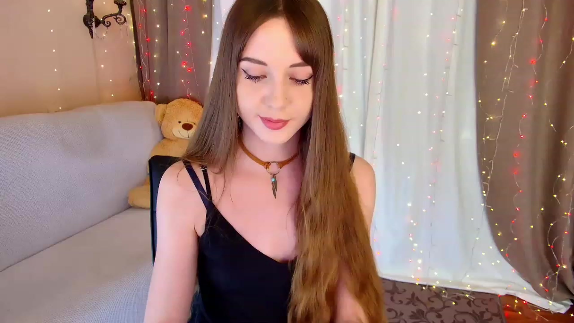 Gallery image thumbnail from Innocent_Soul's myfreecams stream on, 03/07/2023, 16:31 image 20 of 20
