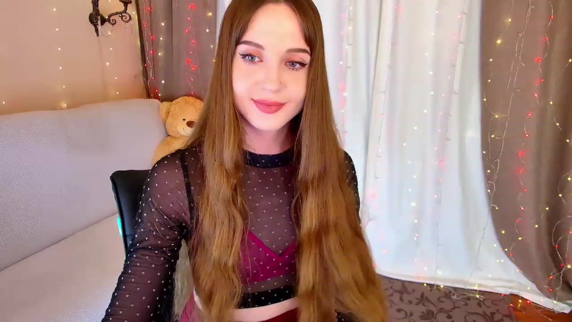 Gallery image thumbnail from Innocent_Soul's myfreecams stream on, 03/09/2023, 15:51 image 18 of 20