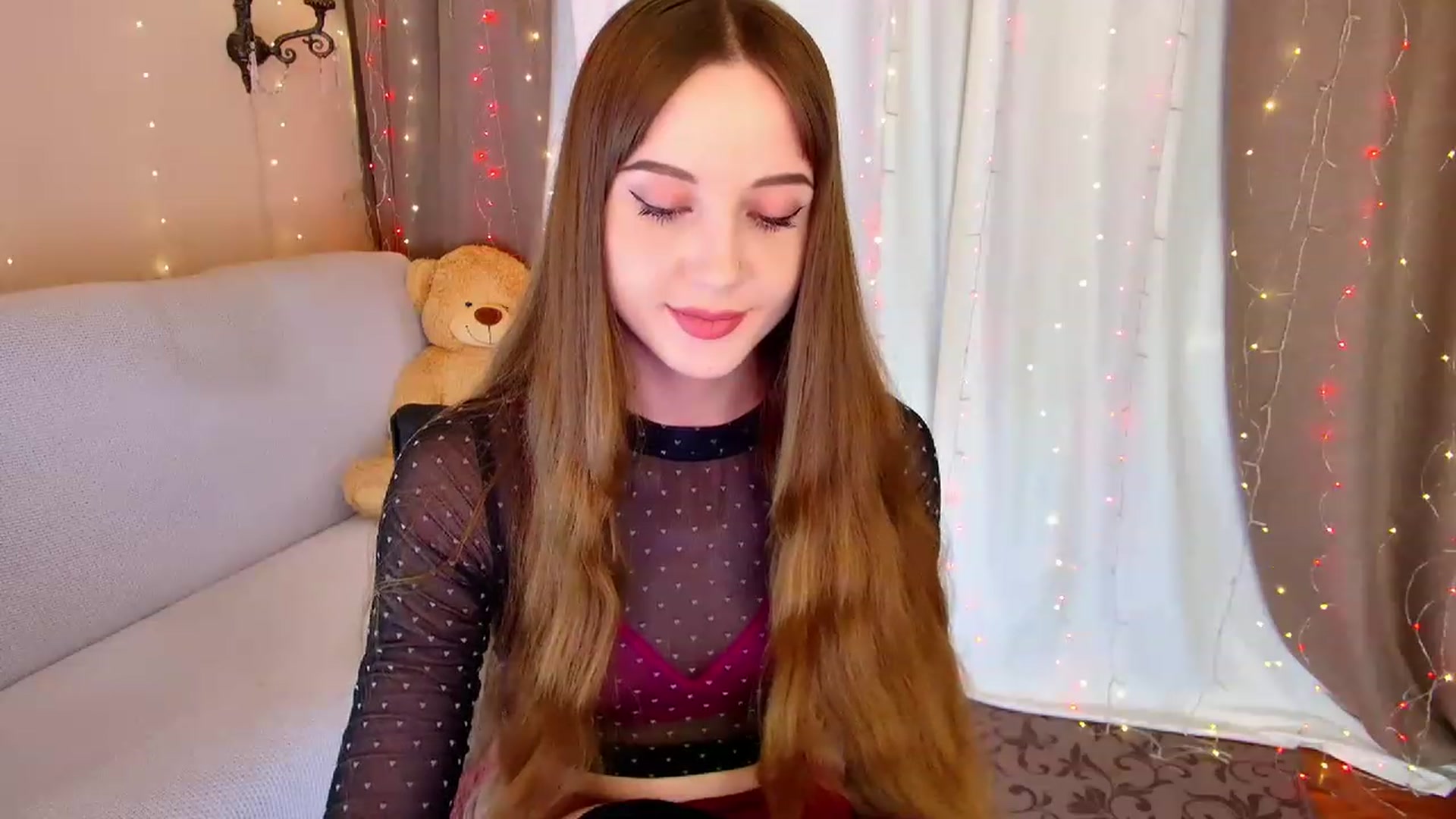 Gallery image thumbnail from Innocent_Soul's myfreecams stream on, 03/09/2023, 15:51 image 12 of 20