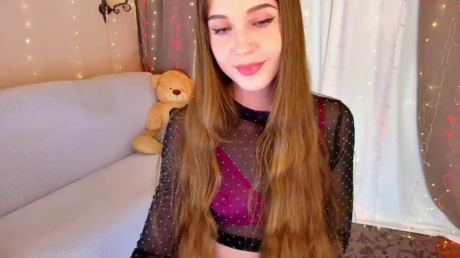 Gallery image thumbnail from Innocent_Soul's myfreecams stream on, 03/09/2023, 16:40 image 7 of 20