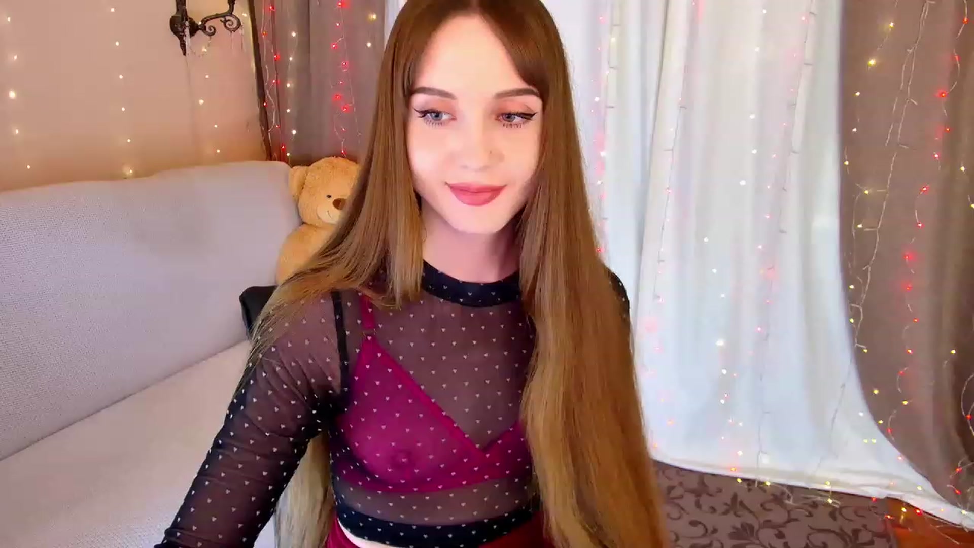 Gallery image thumbnail from Innocent_Soul's myfreecams stream on, 03/09/2023, 20:02 image 9 of 20