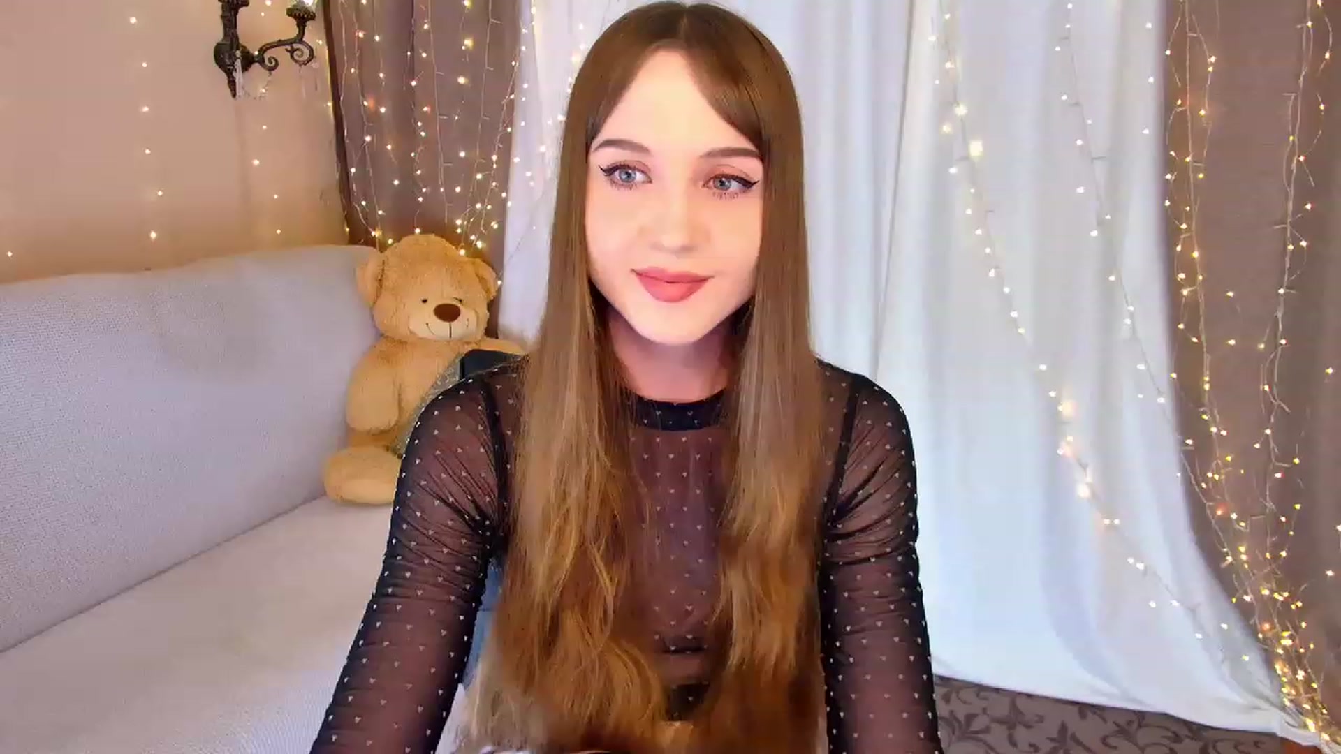 Gallery image thumbnail from Innocent_Soul's myfreecams stream on, 03/14/2023, 14:23 image 18 of 20