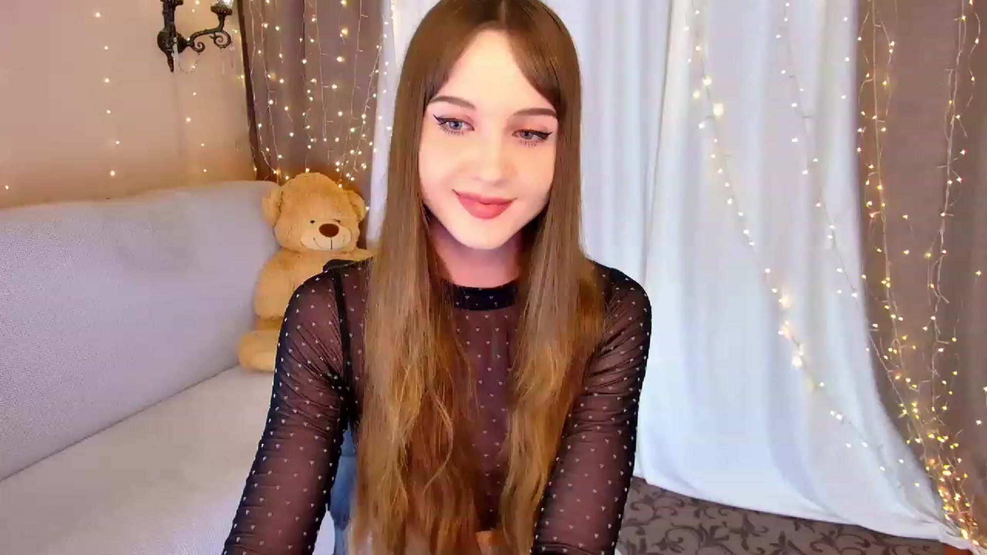Gallery image thumbnail from Innocent_Soul's myfreecams stream on, 03/14/2023, 14:23 image 15 of 20