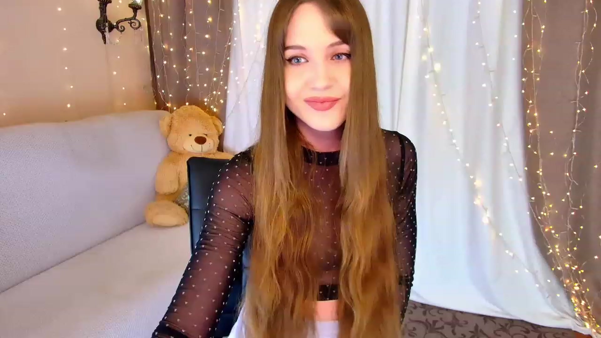 Gallery image thumbnail from Innocent_Soul's myfreecams stream on, 03/14/2023, 14:23 image 9 of 20