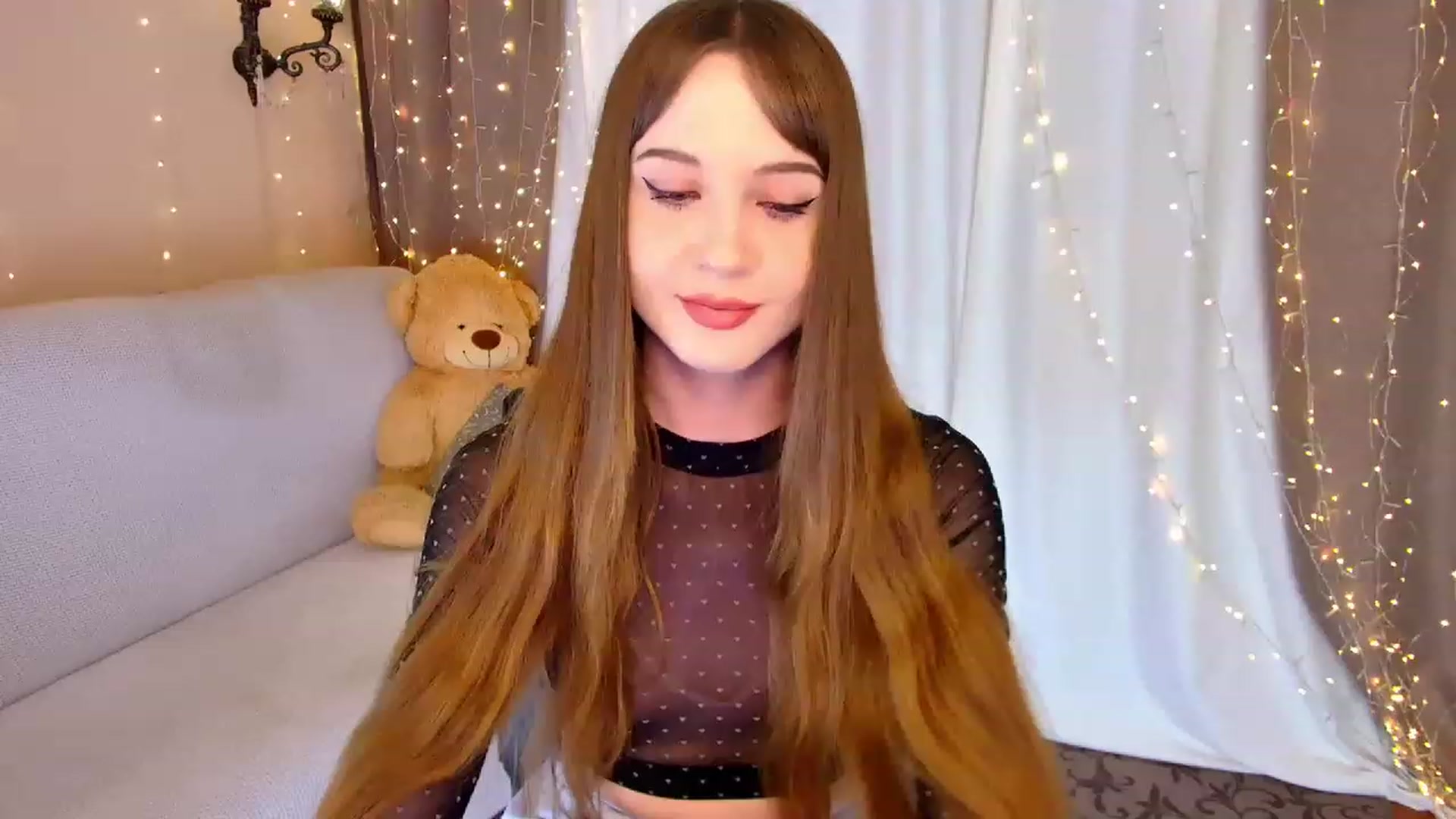 Gallery image thumbnail from Innocent_Soul's myfreecams stream on, 03/14/2023, 15:15 image 3 of 20