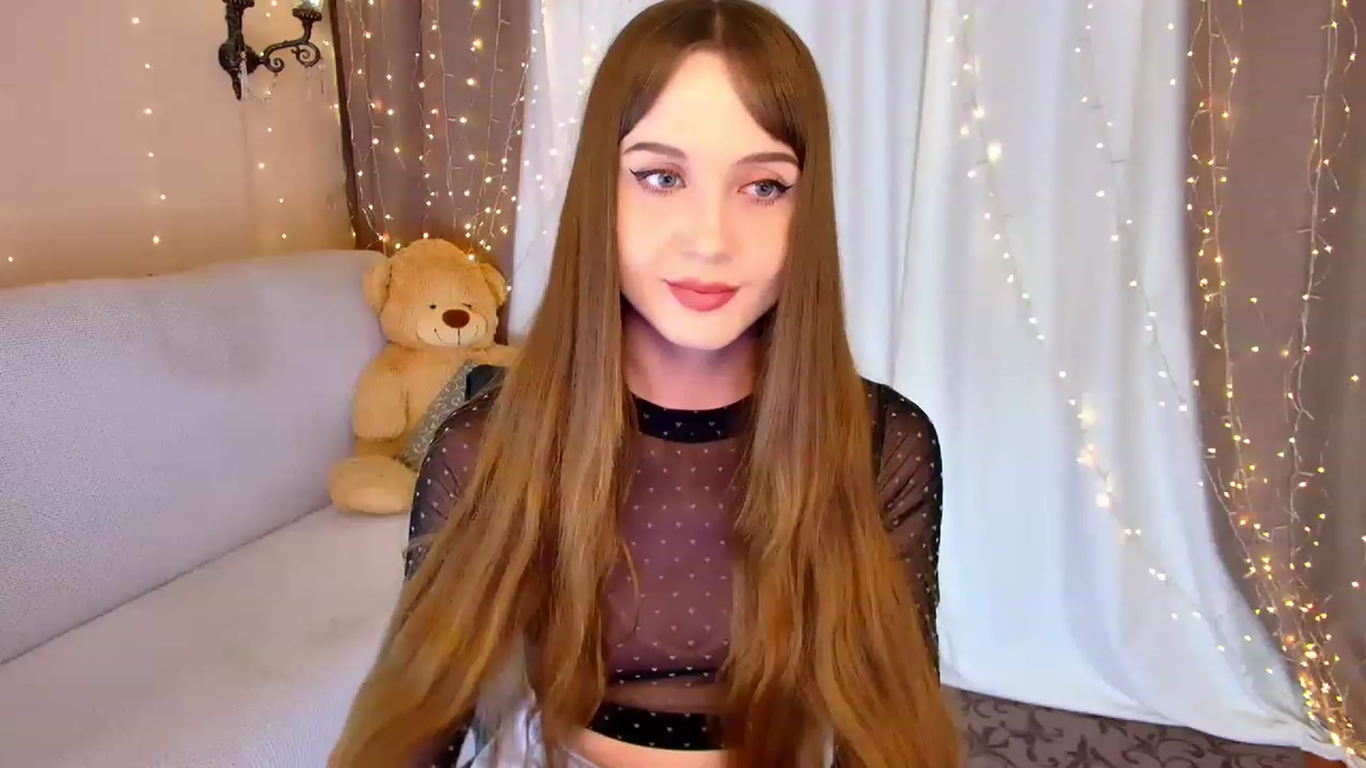 Gallery image thumbnail from Innocent_Soul's myfreecams stream on, 03/14/2023, 15:15 image 4 of 20