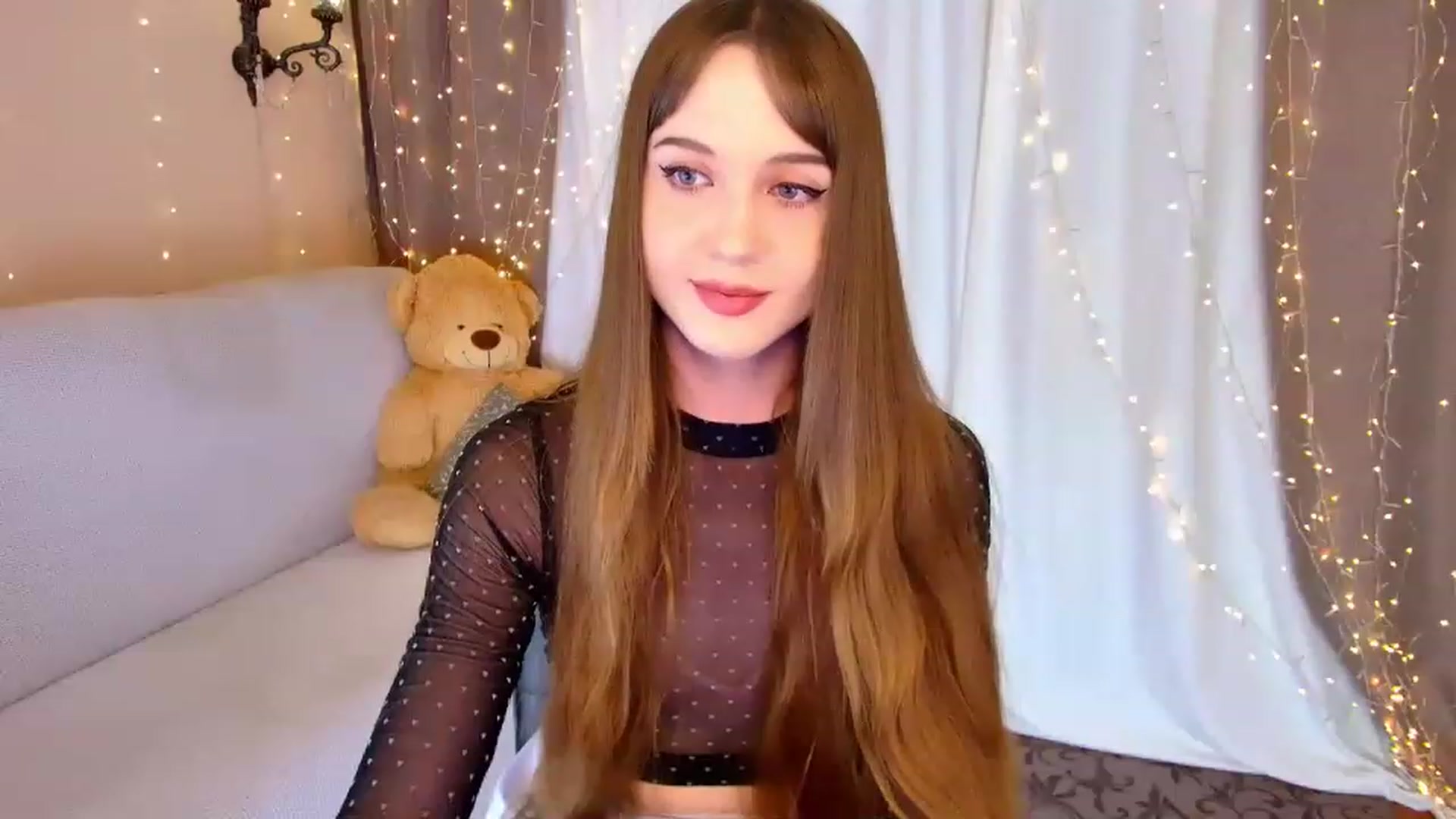 Gallery image thumbnail from Innocent_Soul's myfreecams stream on, 03/14/2023, 15:15 image 16 of 20
