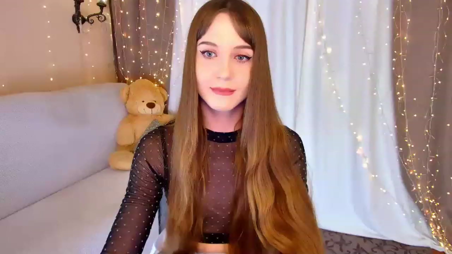 Gallery image thumbnail from Innocent_Soul's myfreecams stream on, 03/14/2023, 15:15 image 18 of 20