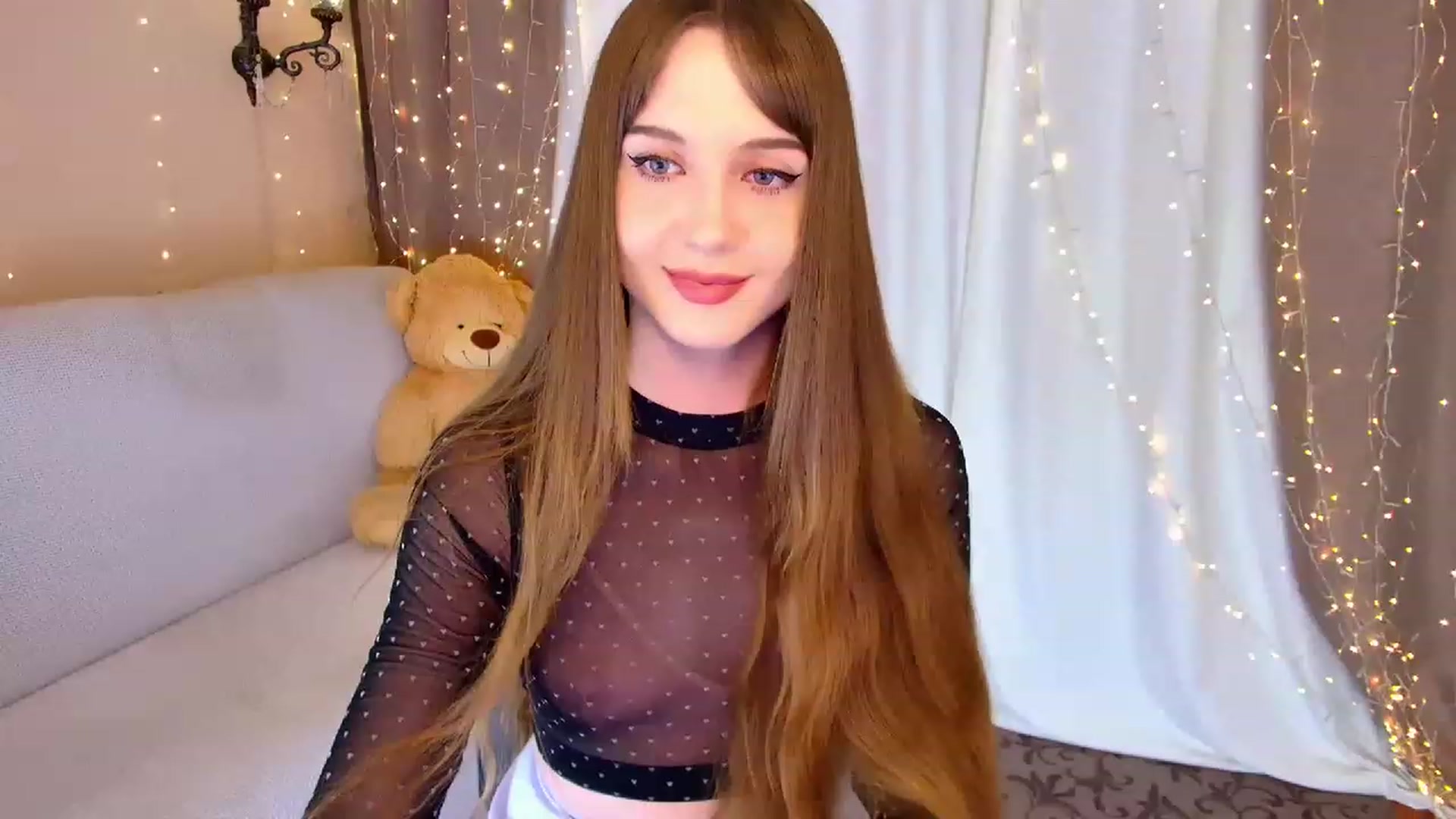 Gallery image thumbnail from Innocent_Soul's myfreecams stream on, 03/14/2023, 16:08 image 9 of 20