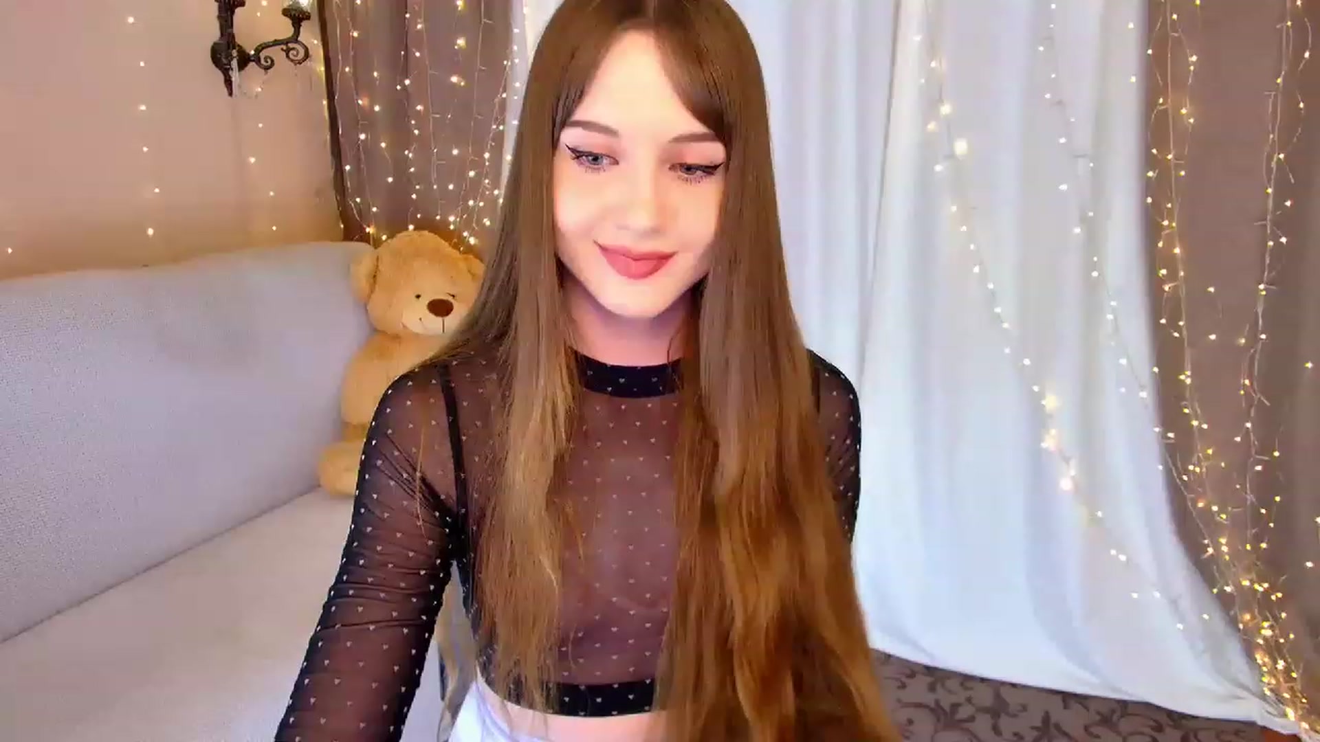 Gallery image thumbnail from Innocent_Soul's myfreecams stream on, 03/14/2023, 16:08 image 18 of 20