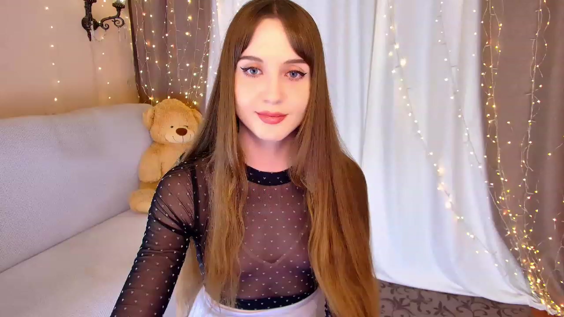 Gallery image thumbnail from Innocent_Soul's myfreecams stream on, 03/14/2023, 18:51 image 5 of 20