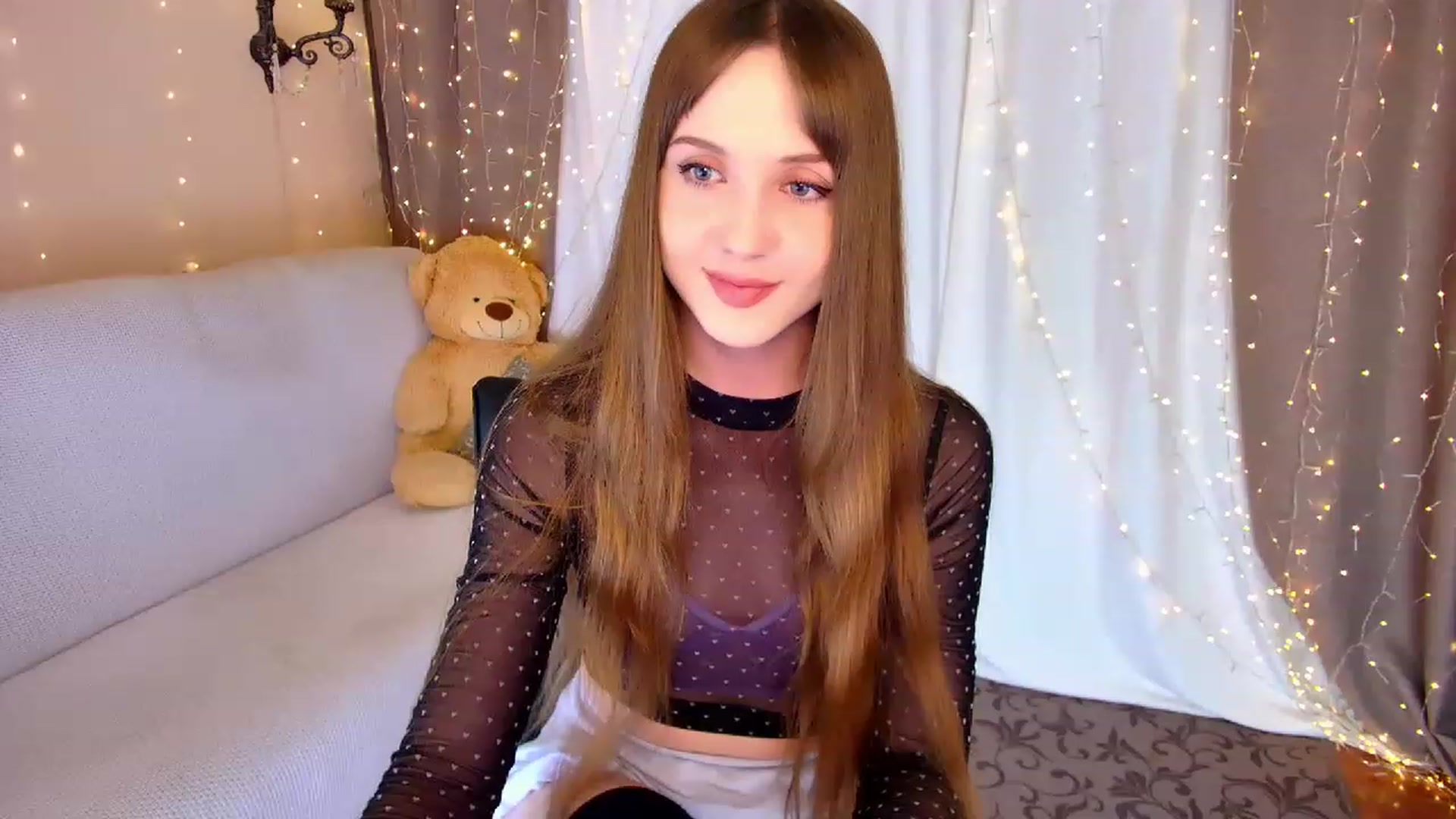 Gallery image thumbnail from Innocent_Soul's myfreecams stream on, 04/07/2023, 15:18 image 19 of 20