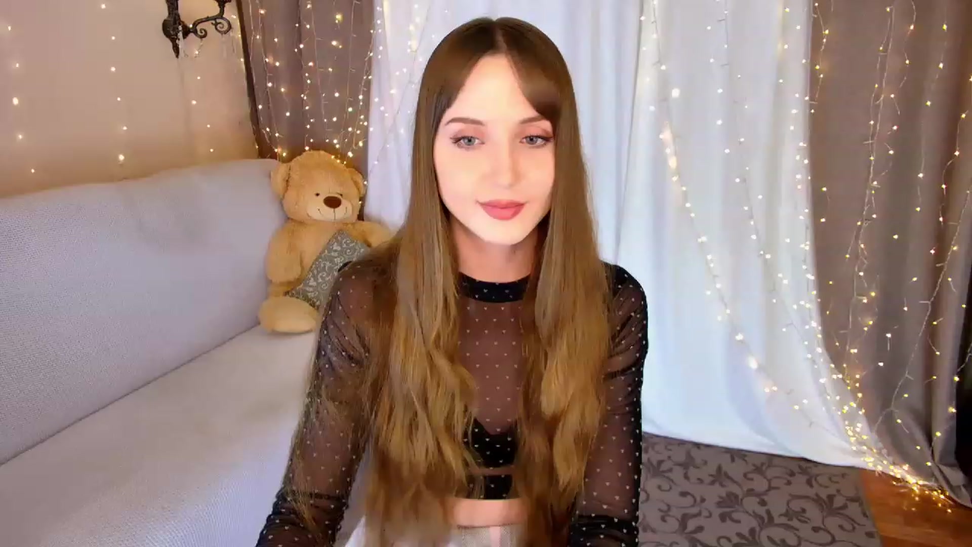 Gallery image thumbnail from Innocent_Soul's myfreecams stream on, 04/19/2023, 17:41 image 5 of 20