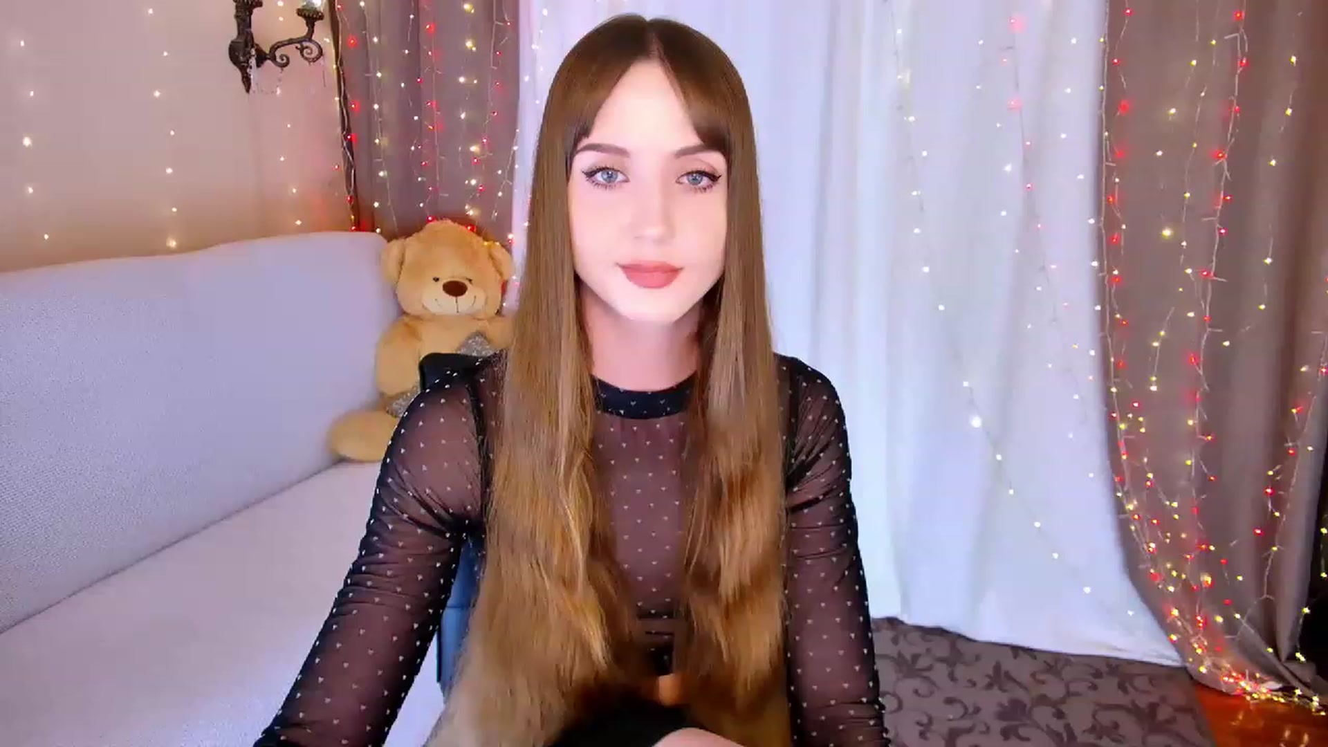 Gallery image thumbnail from Innocent_Soul's myfreecams stream on, 05/09/2023, 19:43 image 18 of 20