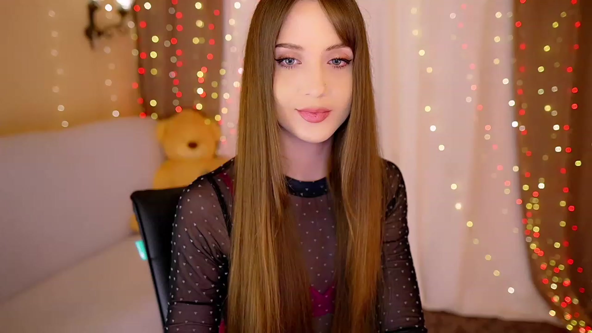 Gallery image thumbnail from Innocent_Soul's myfreecams stream on, 05/16/2023, 16:59 image 13 of 20