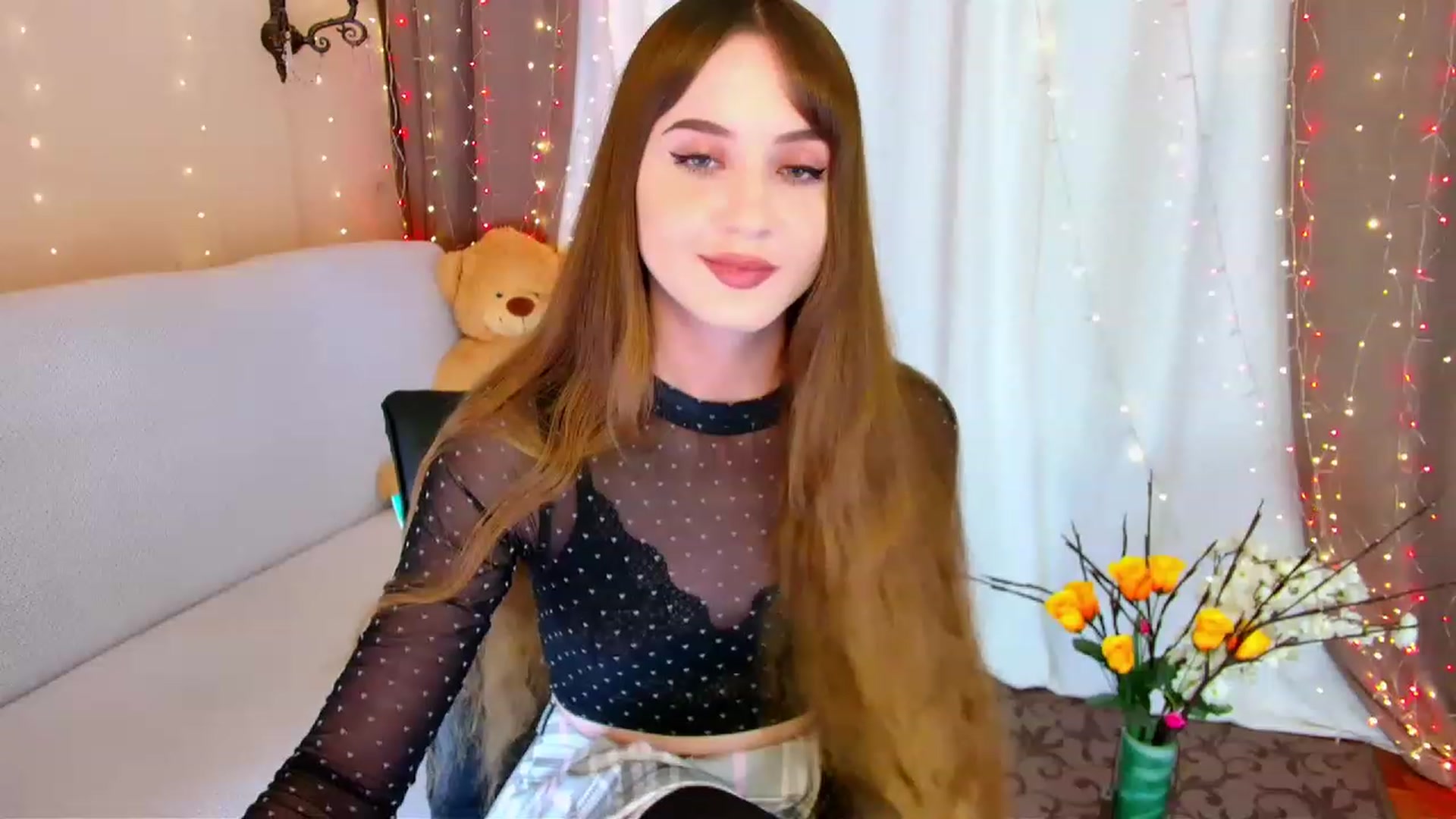 Gallery image thumbnail from Innocent_Soul's myfreecams stream on, 05/26/2023, 16:05 image 2 of 20