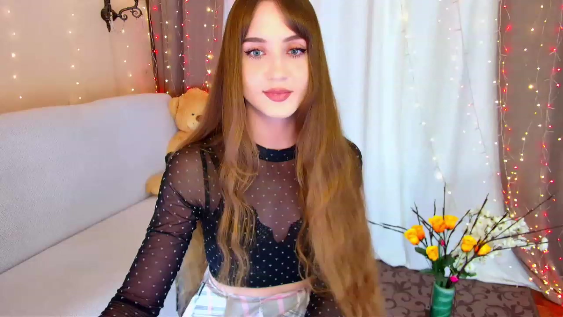 Gallery image thumbnail from Innocent_Soul's myfreecams stream on, 05/26/2023, 16:05 image 15 of 20