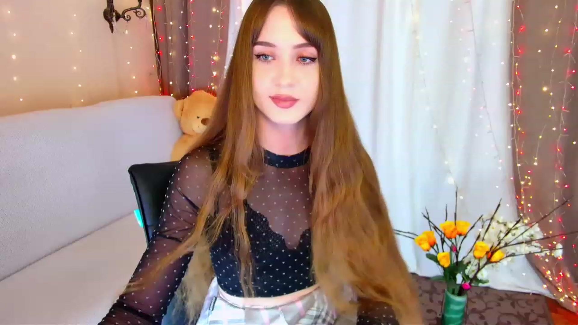 Gallery image thumbnail from Innocent_Soul's myfreecams stream on, 05/26/2023, 16:05 image 10 of 20