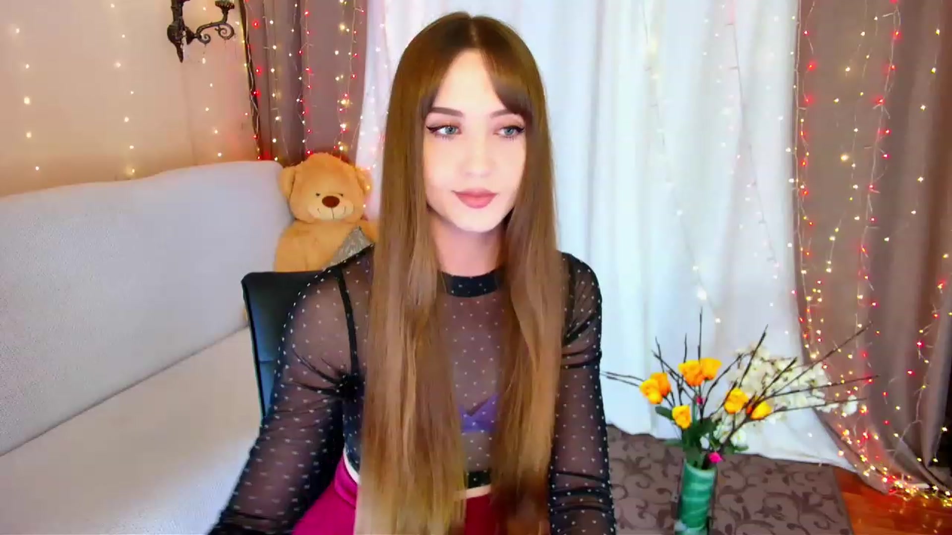 Gallery image thumbnail from Innocent_Soul's myfreecams stream on, 06/06/2023, 15:37 image 20 of 20