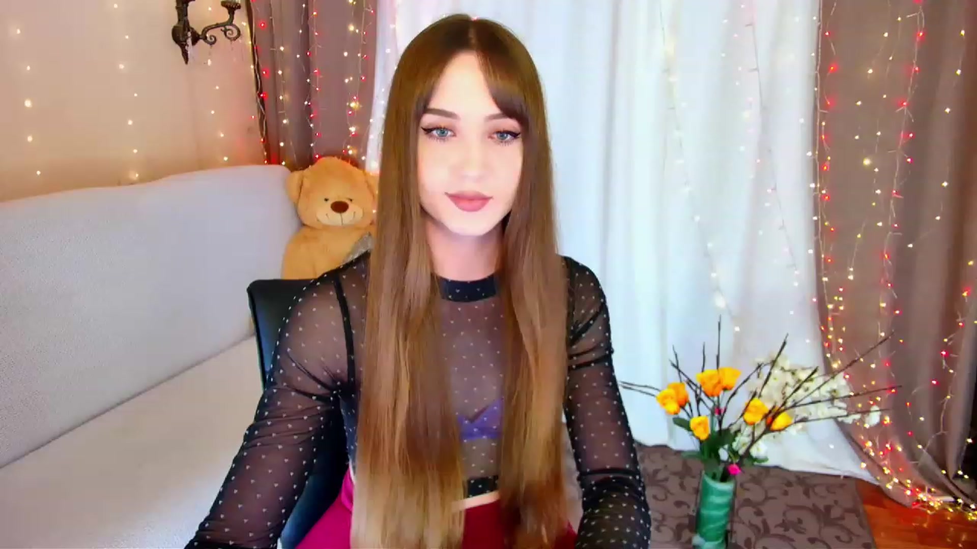 Gallery image thumbnail from Innocent_Soul's myfreecams stream on, 06/06/2023, 15:37 image 17 of 20