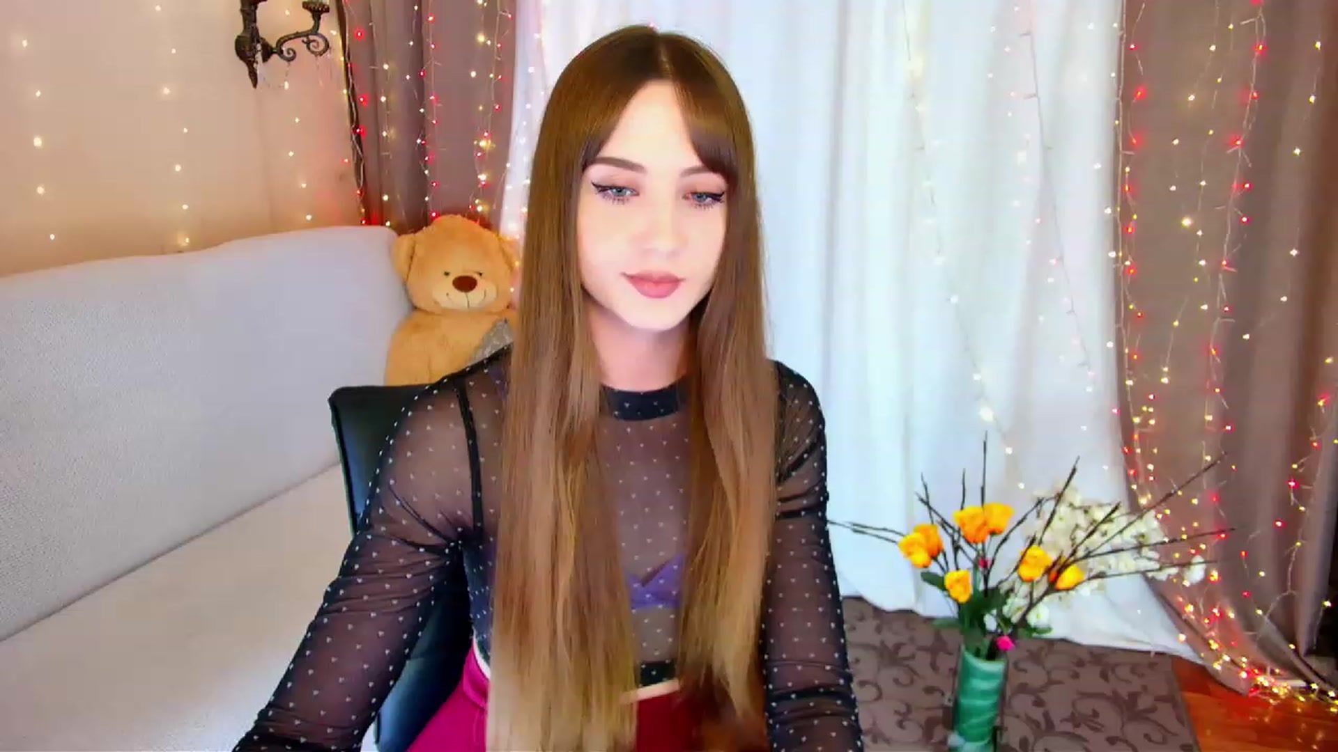 Gallery image thumbnail from Innocent_Soul's myfreecams stream on, 06/06/2023, 16:22 image 1 of 20