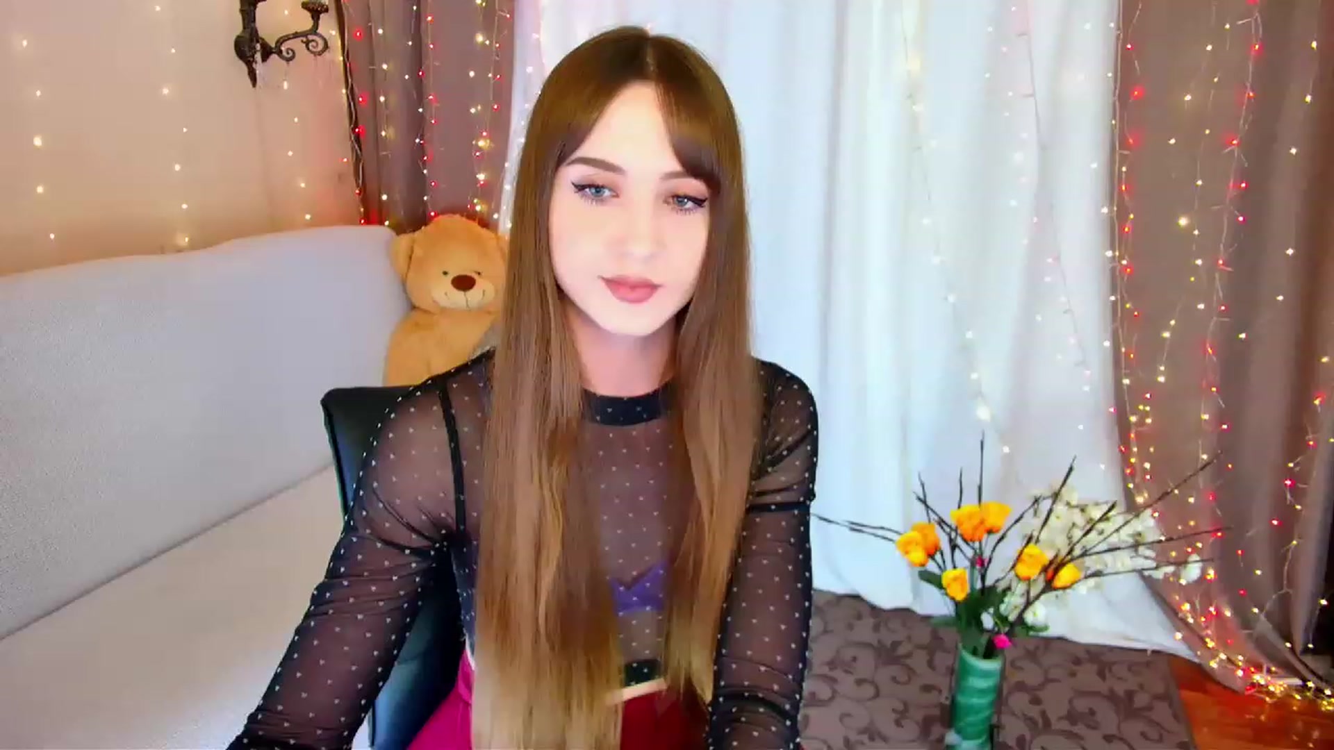Gallery image thumbnail from Innocent_Soul's myfreecams stream on, 06/06/2023, 16:22 image 2 of 20