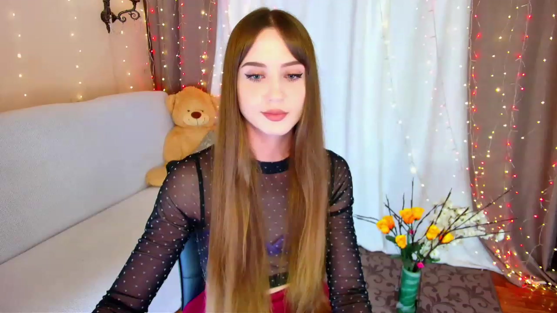 Gallery image thumbnail from Innocent_Soul's myfreecams stream on, 06/06/2023, 18:02 image 8 of 20