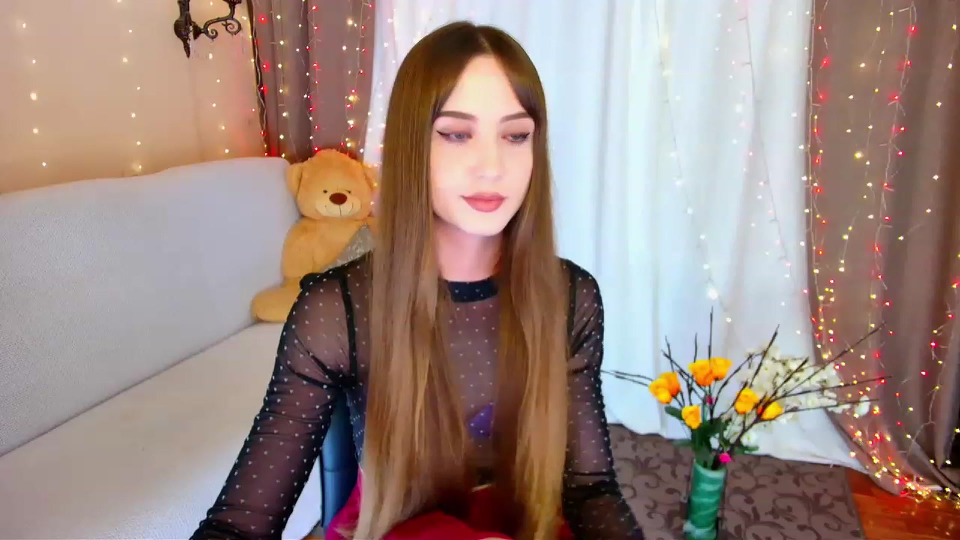 Gallery image thumbnail from Innocent_Soul's myfreecams stream on, 06/06/2023, 18:02 image 12 of 20