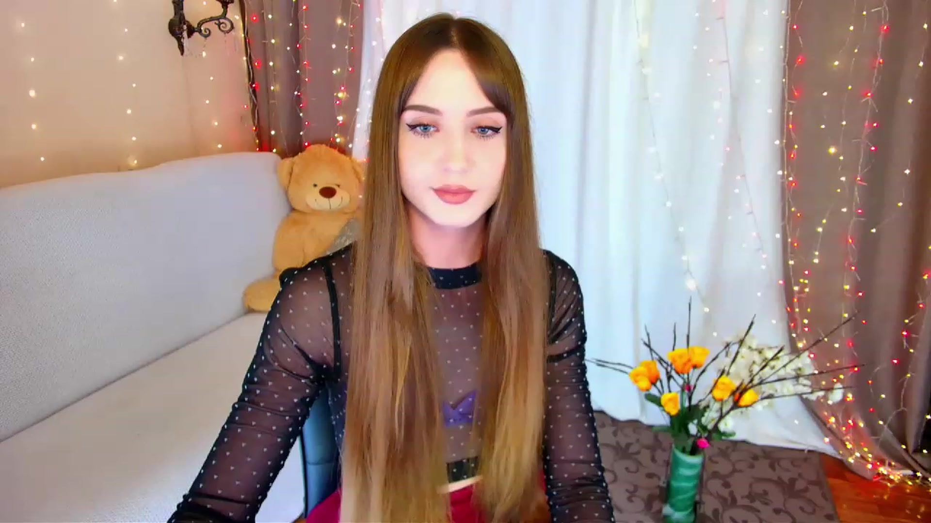 Gallery image thumbnail from Innocent_Soul's myfreecams stream on, 06/06/2023, 18:02 image 10 of 20