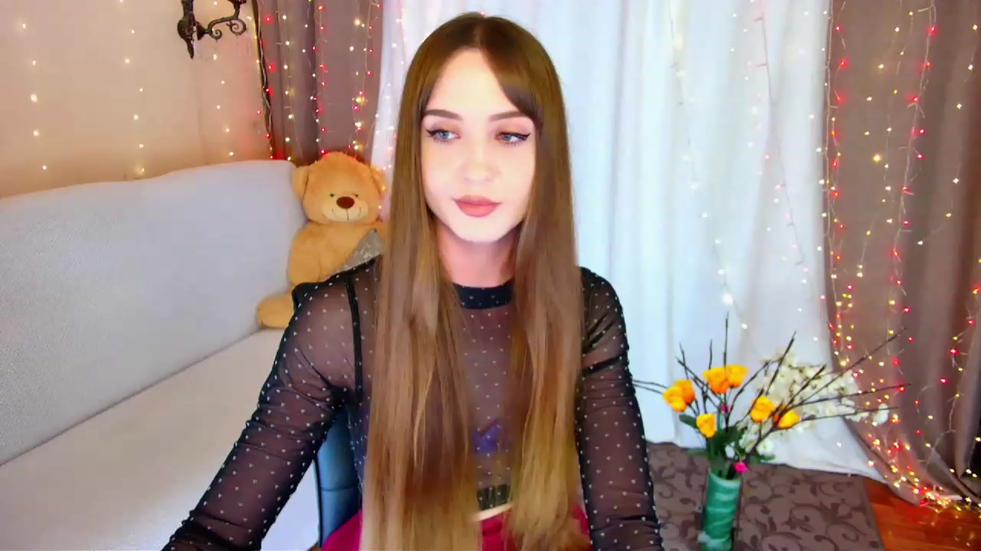 Gallery image thumbnail from Innocent_Soul's myfreecams stream on, 06/06/2023, 18:02 image 7 of 20