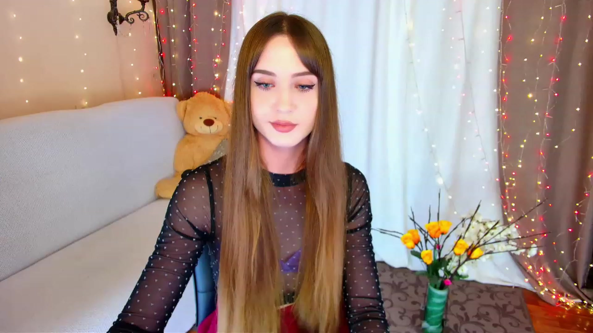 Gallery image thumbnail from Innocent_Soul's myfreecams stream on, 06/06/2023, 18:02 image 16 of 20