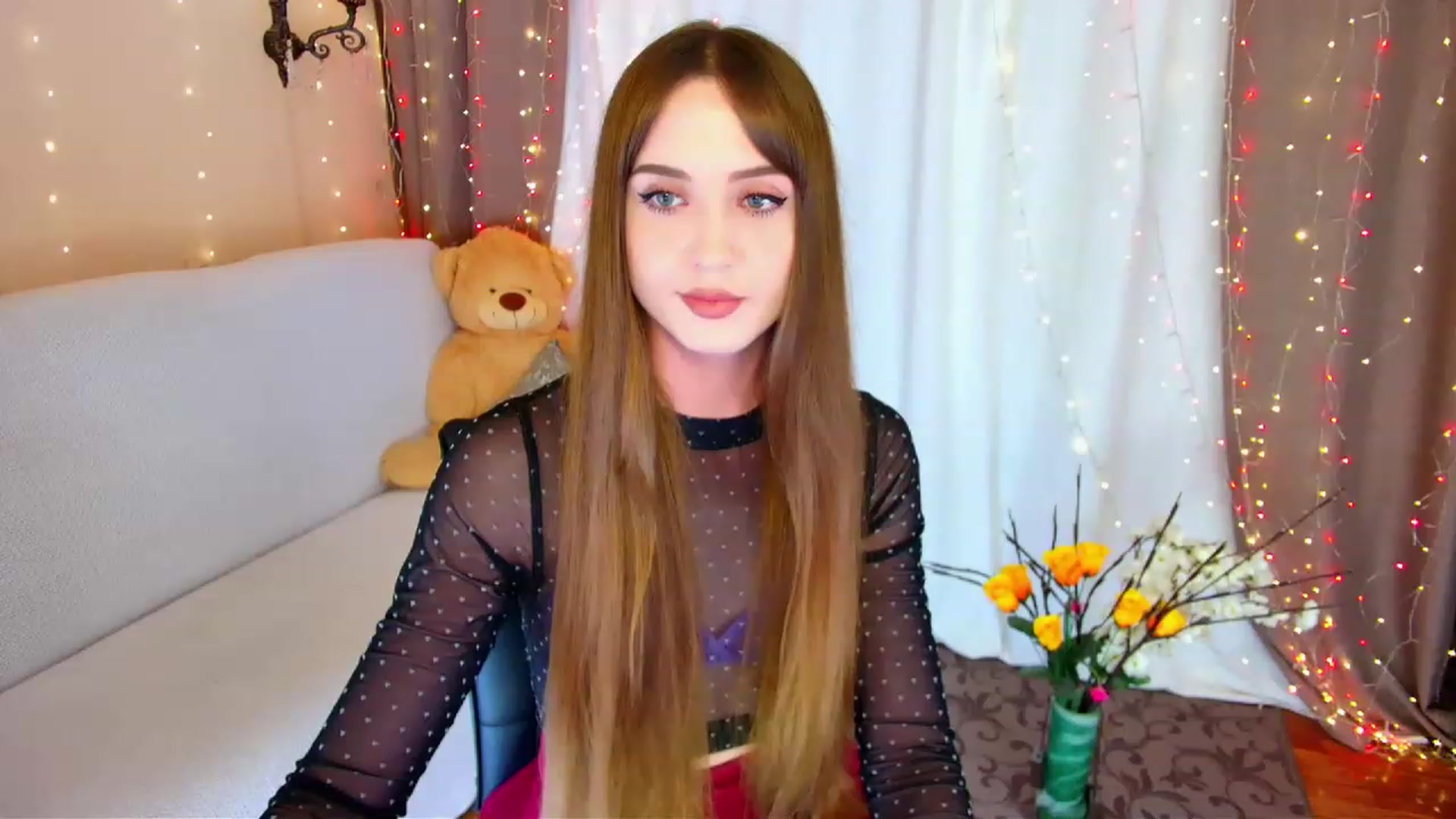 Gallery image thumbnail from Innocent_Soul's myfreecams stream on, 06/06/2023, 18:02 image 9 of 20