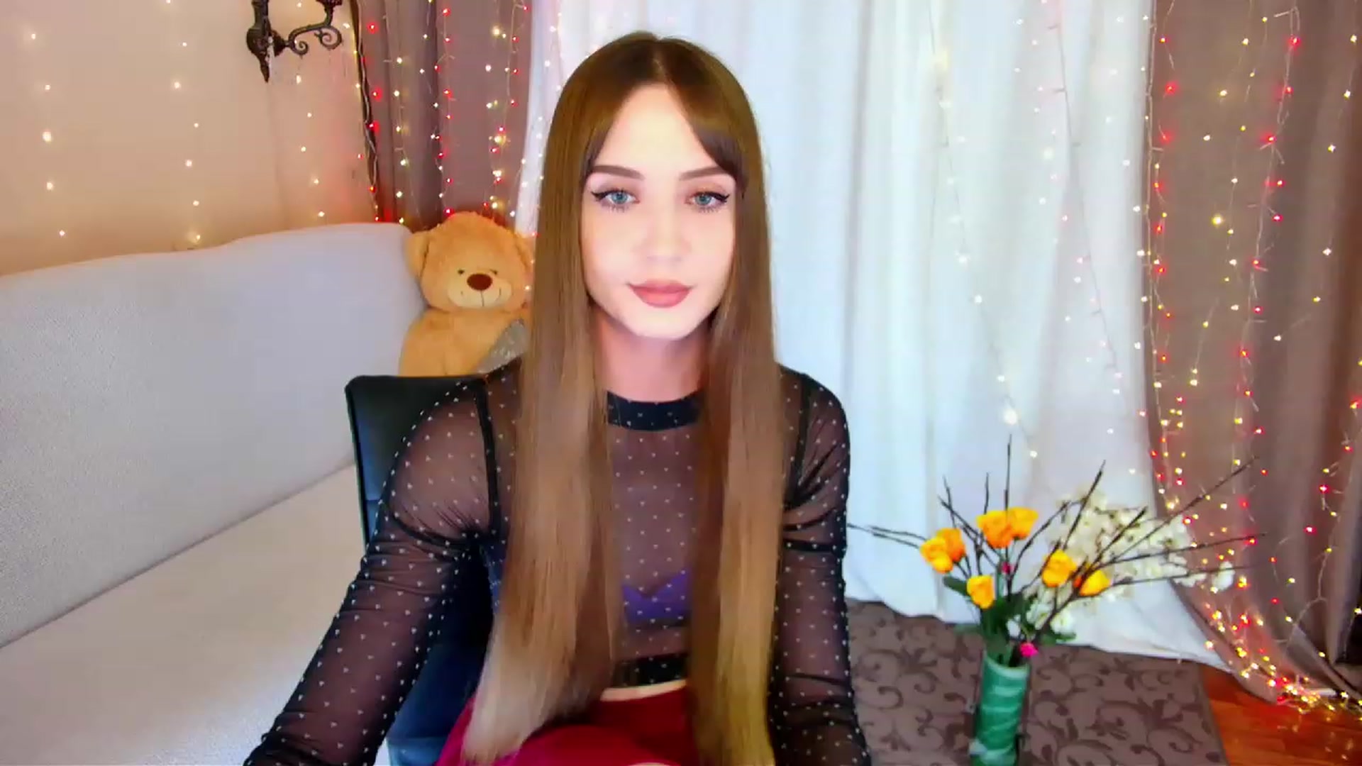 Gallery image thumbnail from Innocent_Soul's myfreecams stream on, 06/06/2023, 18:28 image 12 of 20