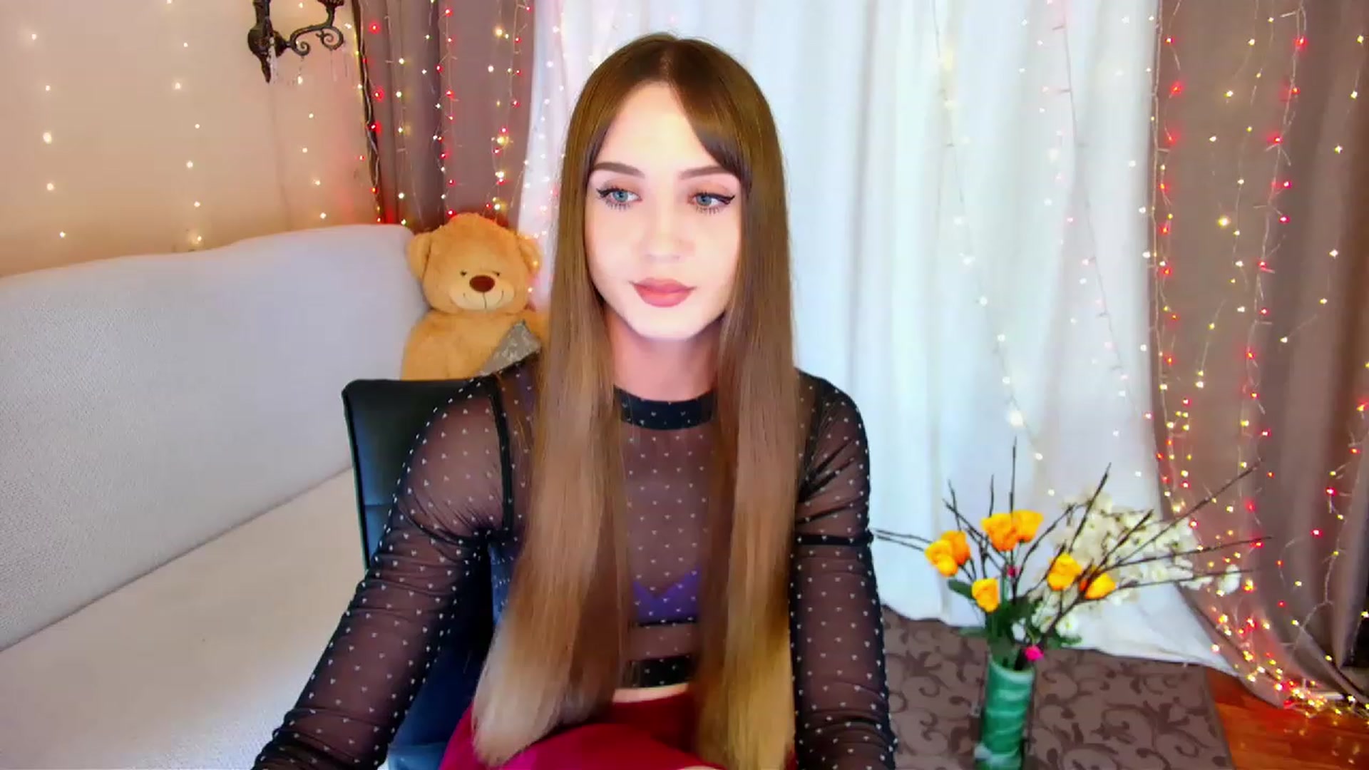 Gallery image thumbnail from Innocent_Soul's myfreecams stream on, 06/06/2023, 18:28 image 2 of 20