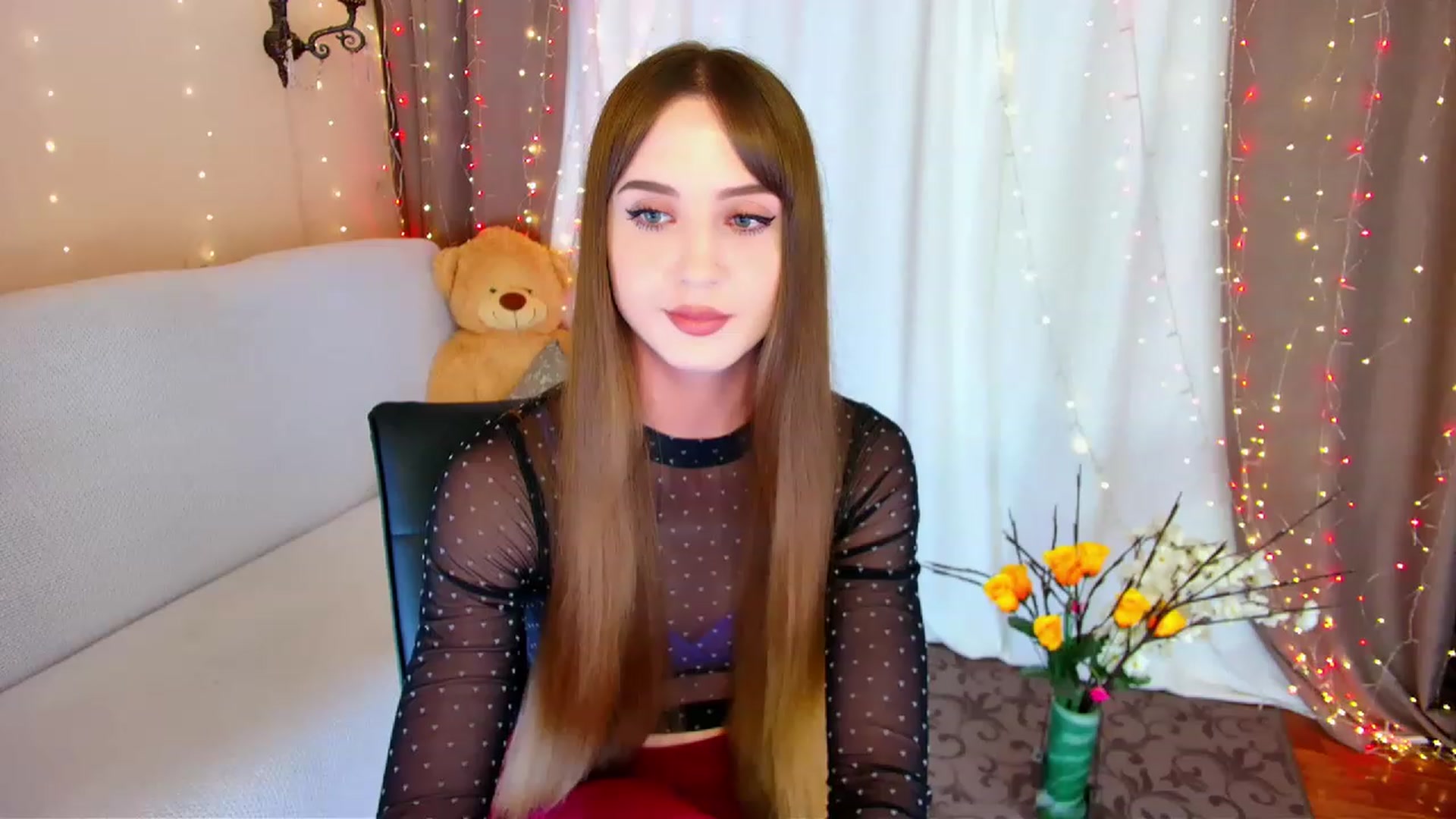Gallery image thumbnail from Innocent_Soul's myfreecams stream on, 06/06/2023, 18:28 image 13 of 20