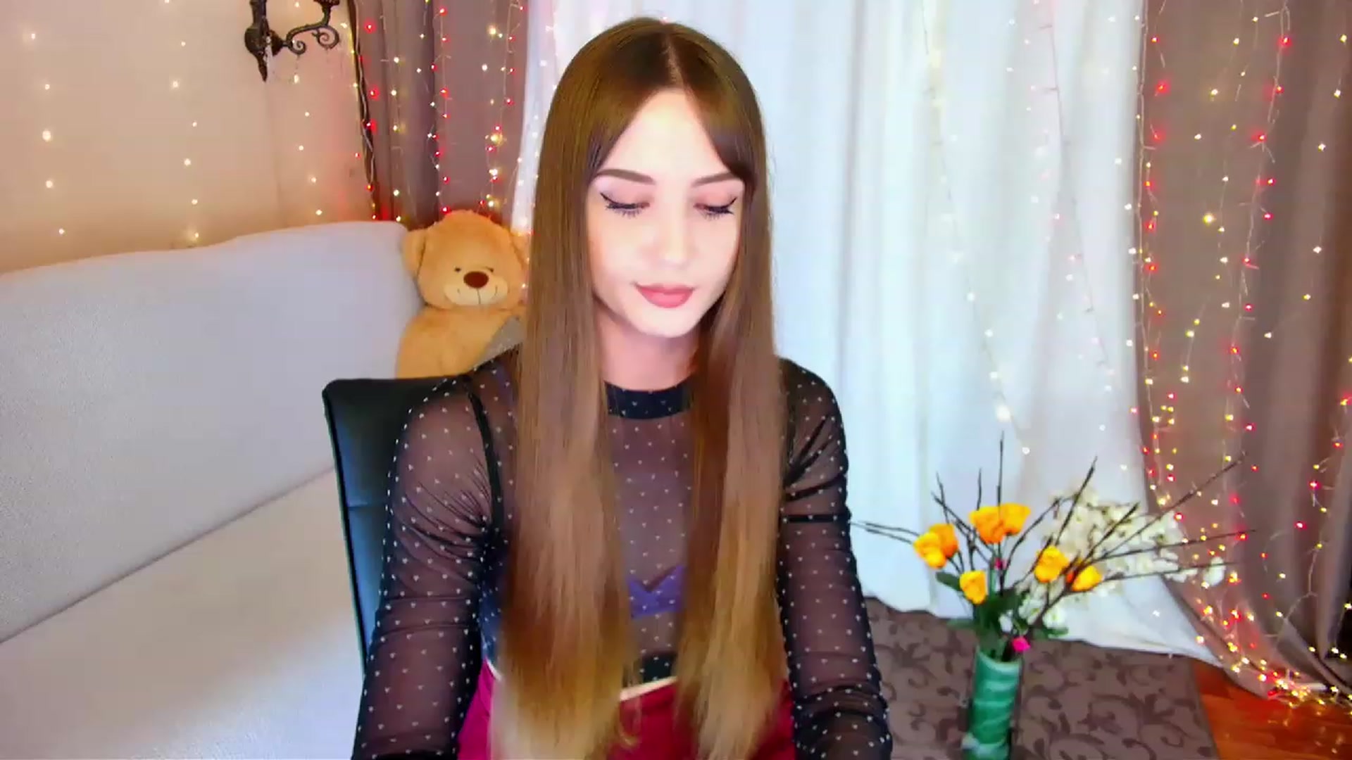 Gallery image thumbnail from Innocent_Soul's myfreecams stream on, 06/06/2023, 18:58 image 13 of 20