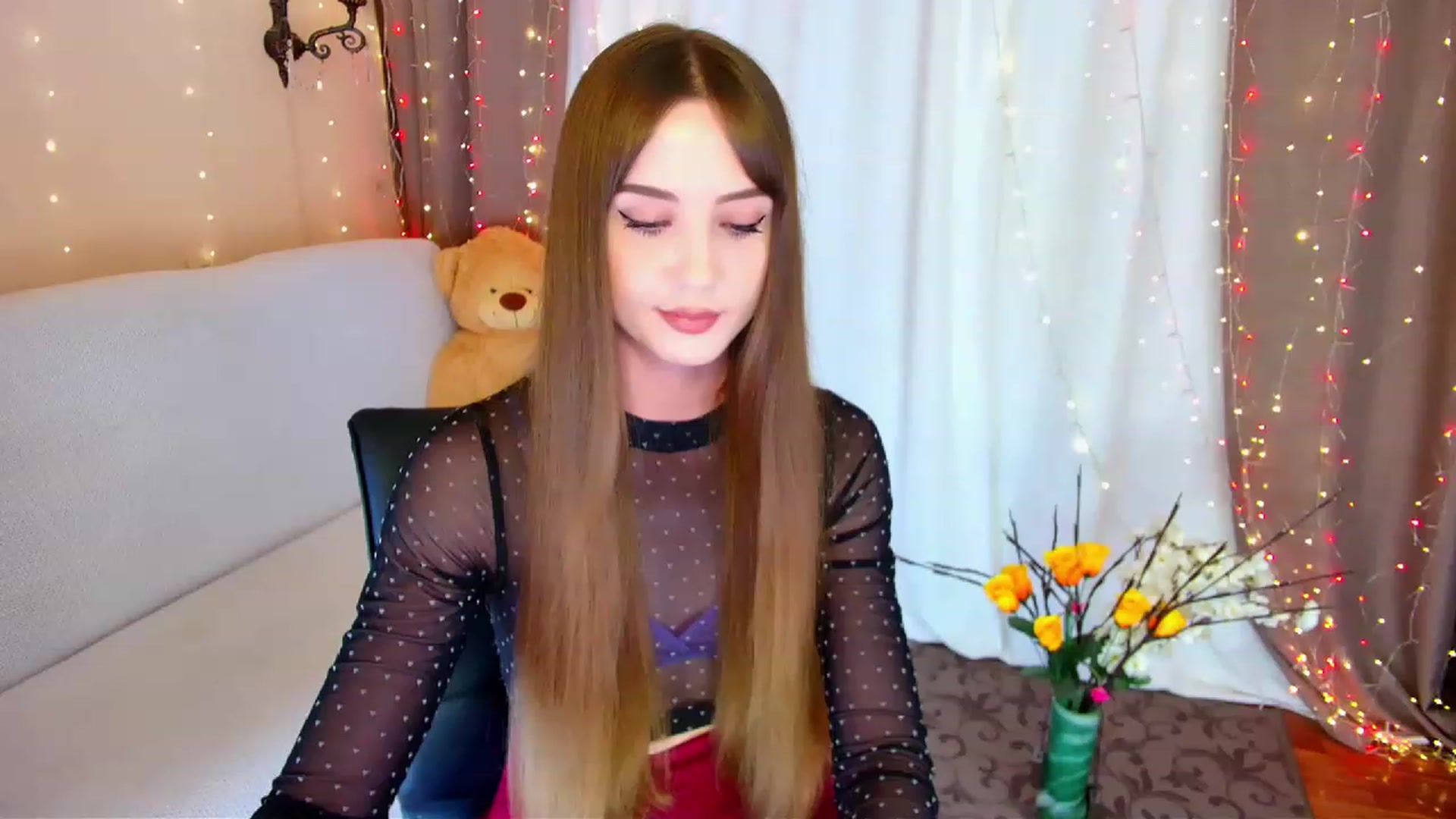 Gallery image thumbnail from Innocent_Soul's myfreecams stream on, 06/06/2023, 18:58 image 16 of 20