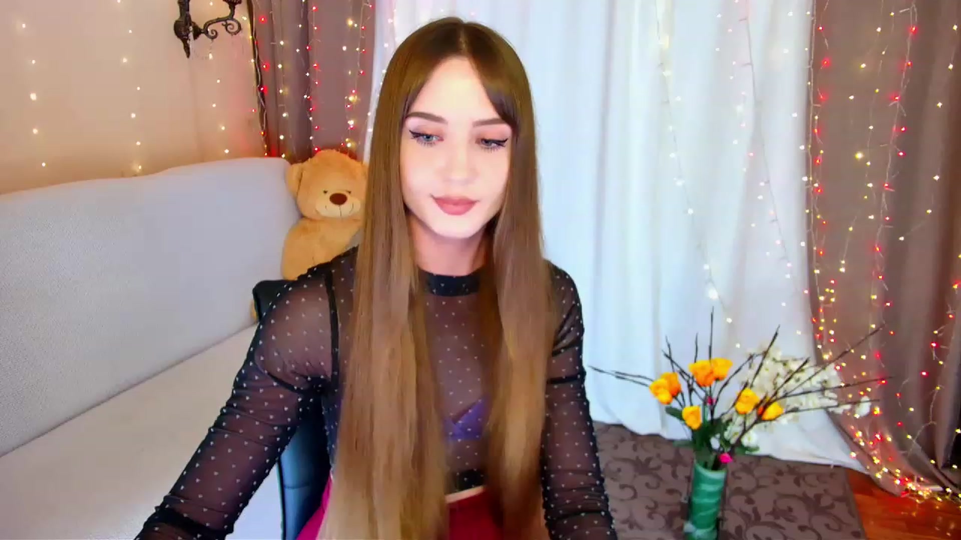 Gallery image thumbnail from Innocent_Soul's myfreecams stream on, 06/06/2023, 20:29 image 10 of 20