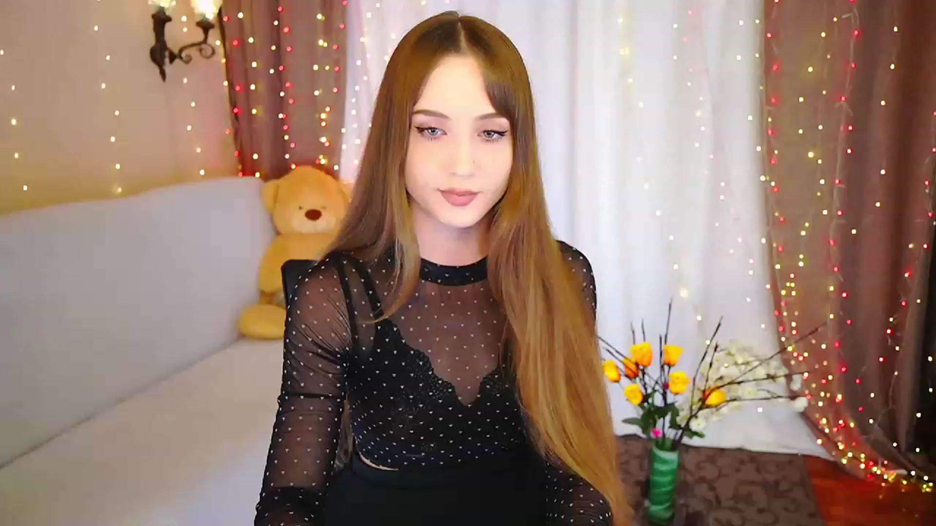 Gallery image thumbnail from Innocent_Soul's myfreecams stream on, 06/17/2023, 15:41 image 5 of 20