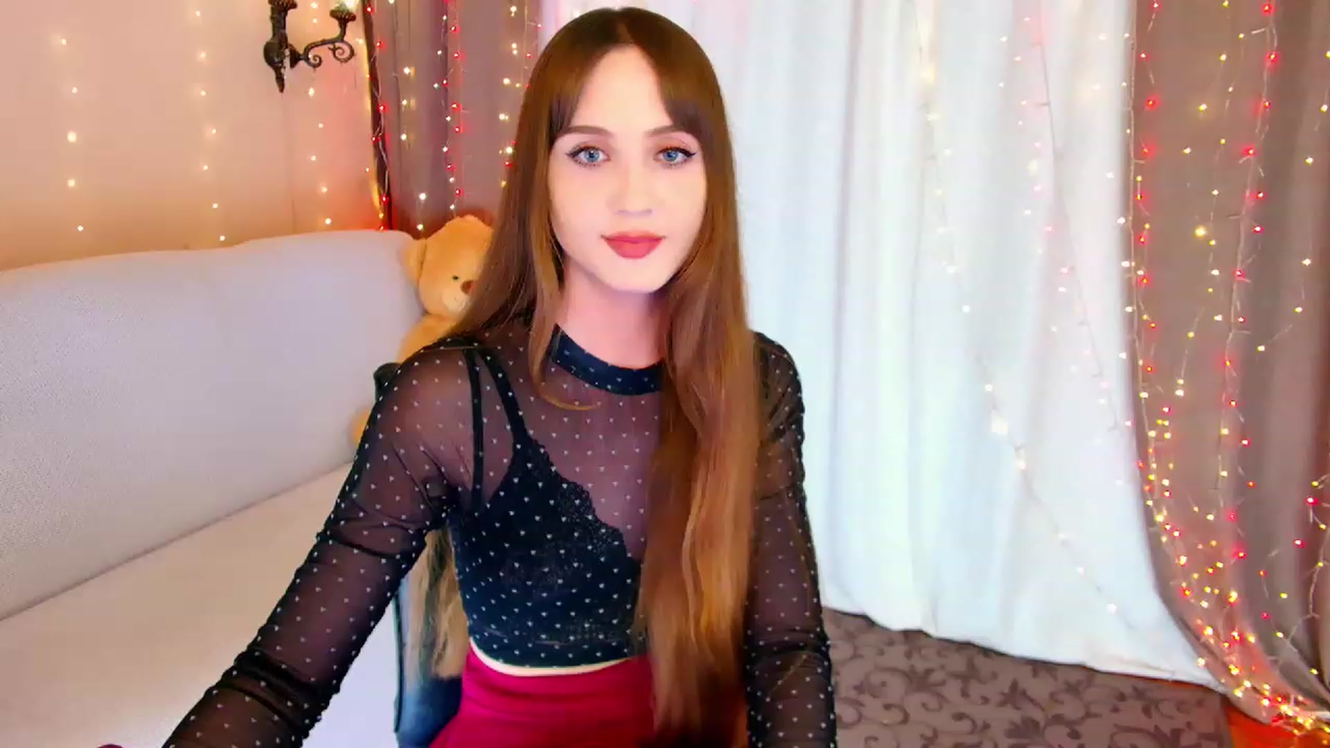 Gallery image thumbnail from Innocent_Soul's myfreecams stream on, 06/19/2023, 20:49 image 1 of 20