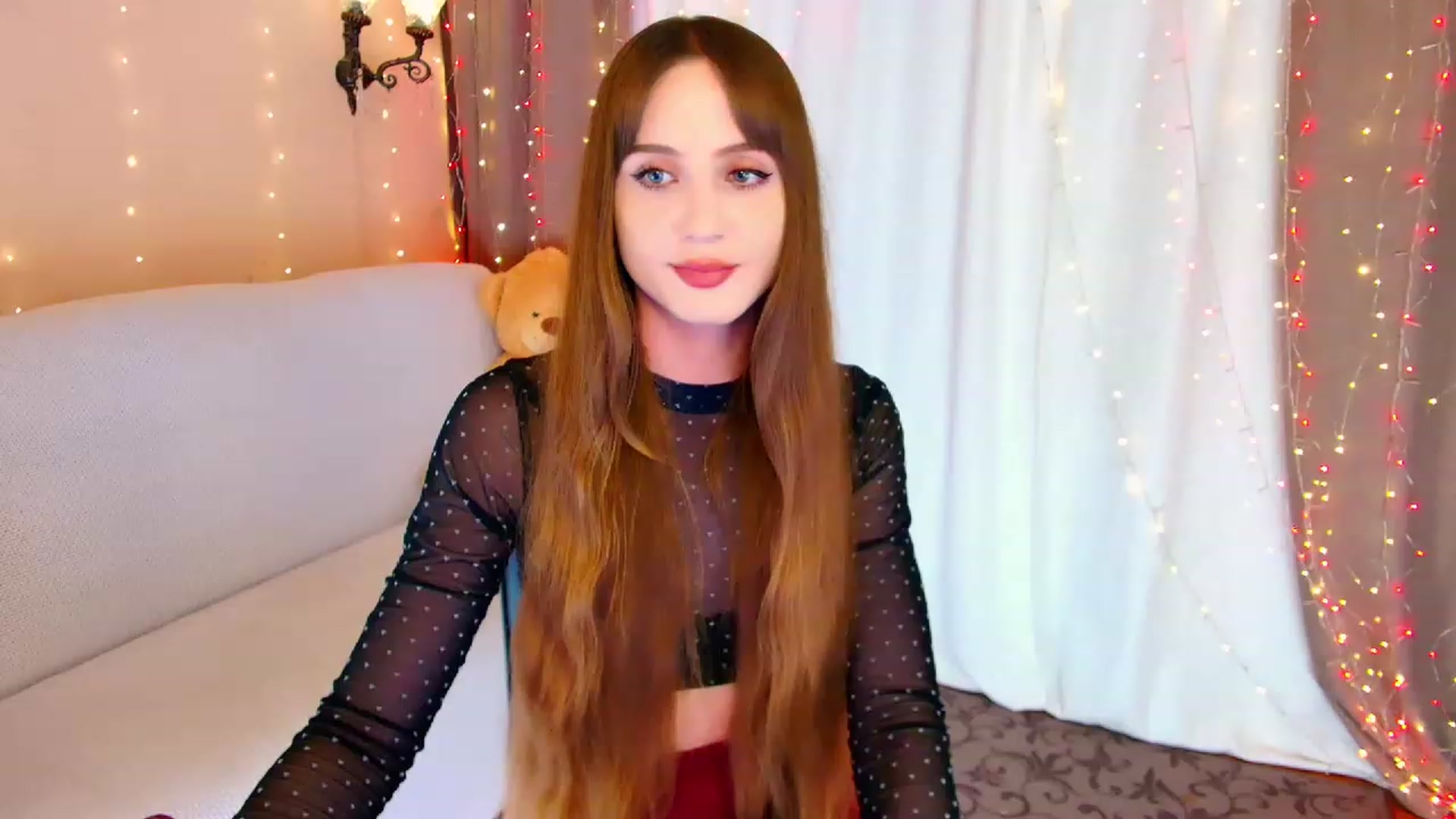 Gallery image thumbnail from Innocent_Soul's myfreecams stream on, 06/19/2023, 20:49 image 19 of 20