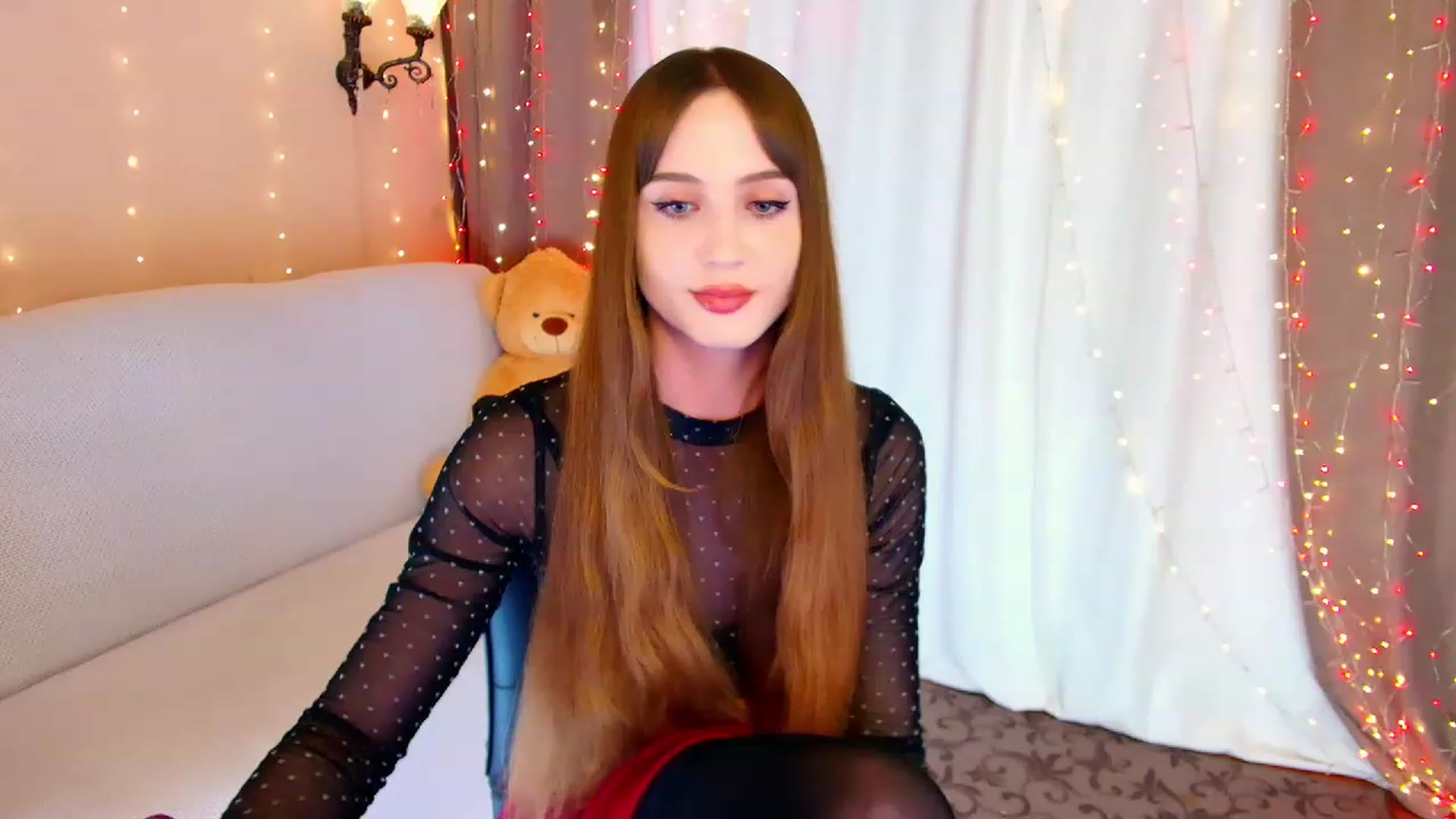 Gallery image thumbnail from Innocent_Soul's myfreecams stream on, 06/19/2023, 21:37 image 4 of 20