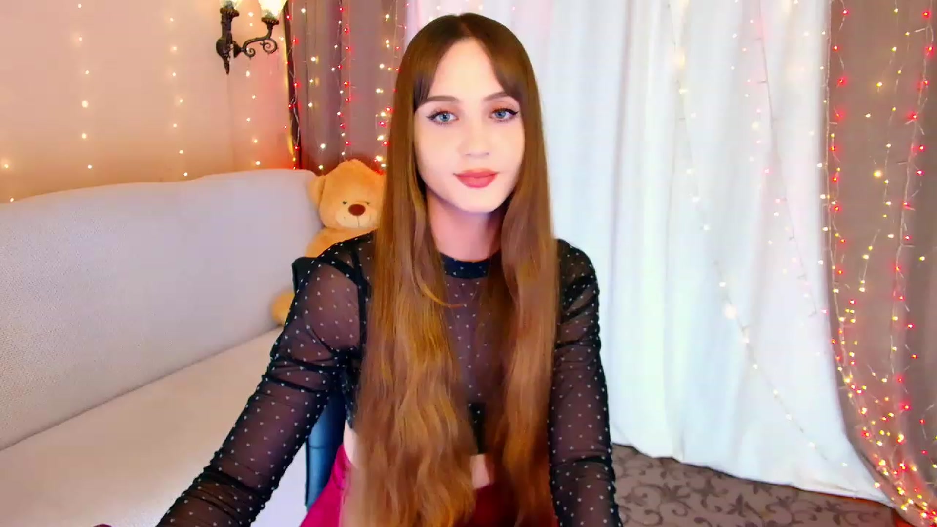 Gallery image thumbnail from Innocent_Soul's myfreecams stream on, 06/19/2023, 22:01 image 18 of 20