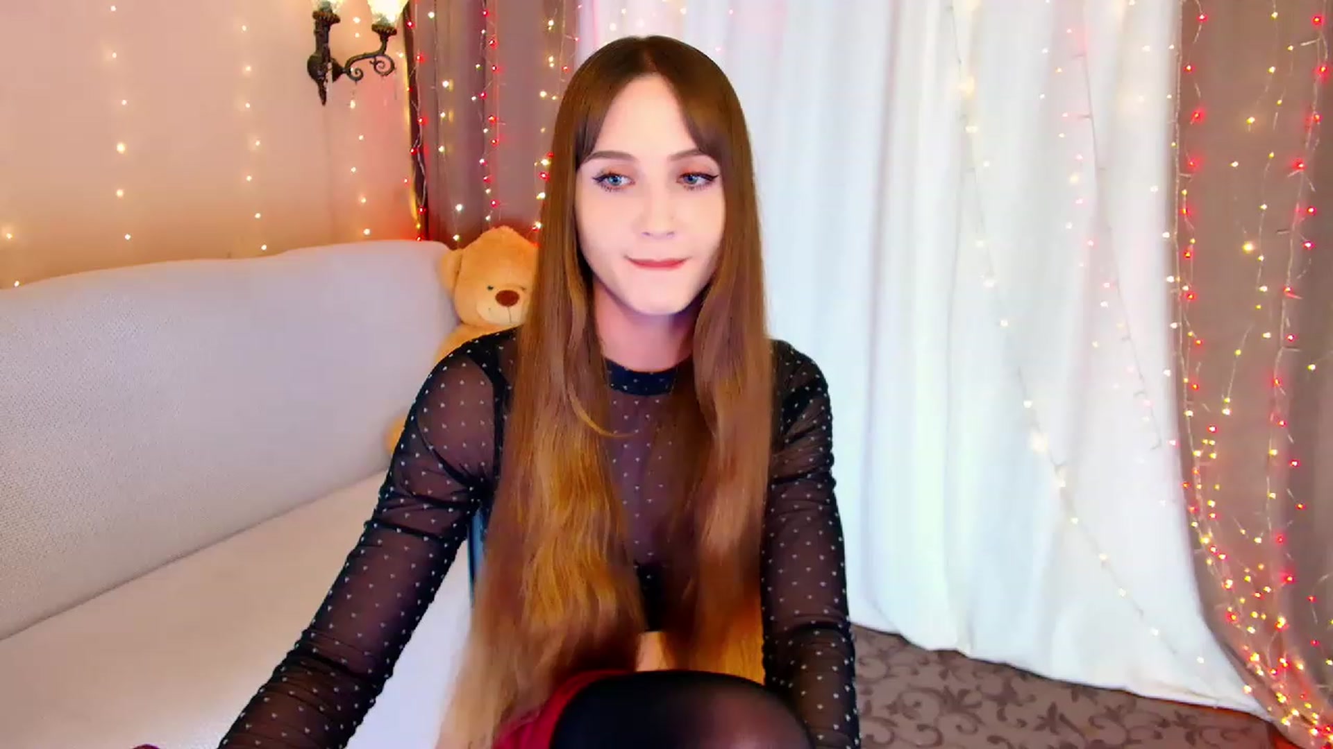Gallery image thumbnail from Innocent_Soul's myfreecams stream on, 06/19/2023, 22:01 image 5 of 20