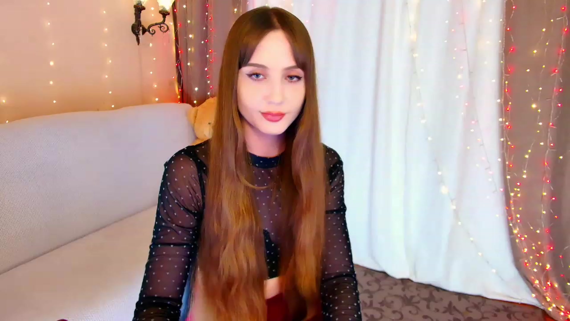 Gallery image thumbnail from Innocent_Soul's myfreecams stream on, 06/19/2023, 22:01 image 2 of 20